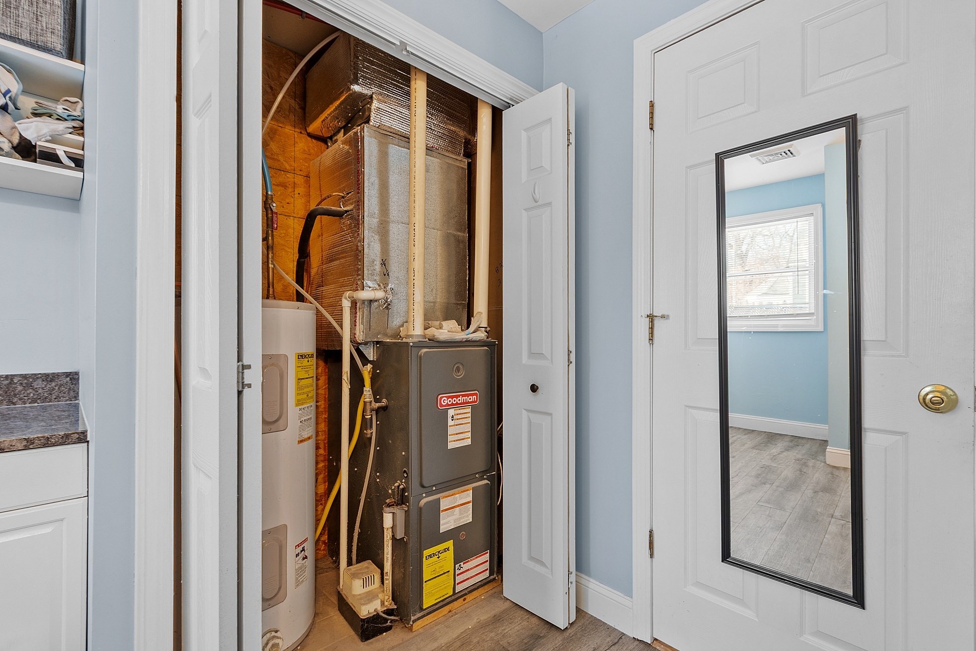 127 Thornton Ave, Lowell, MA 01852 - Image 24