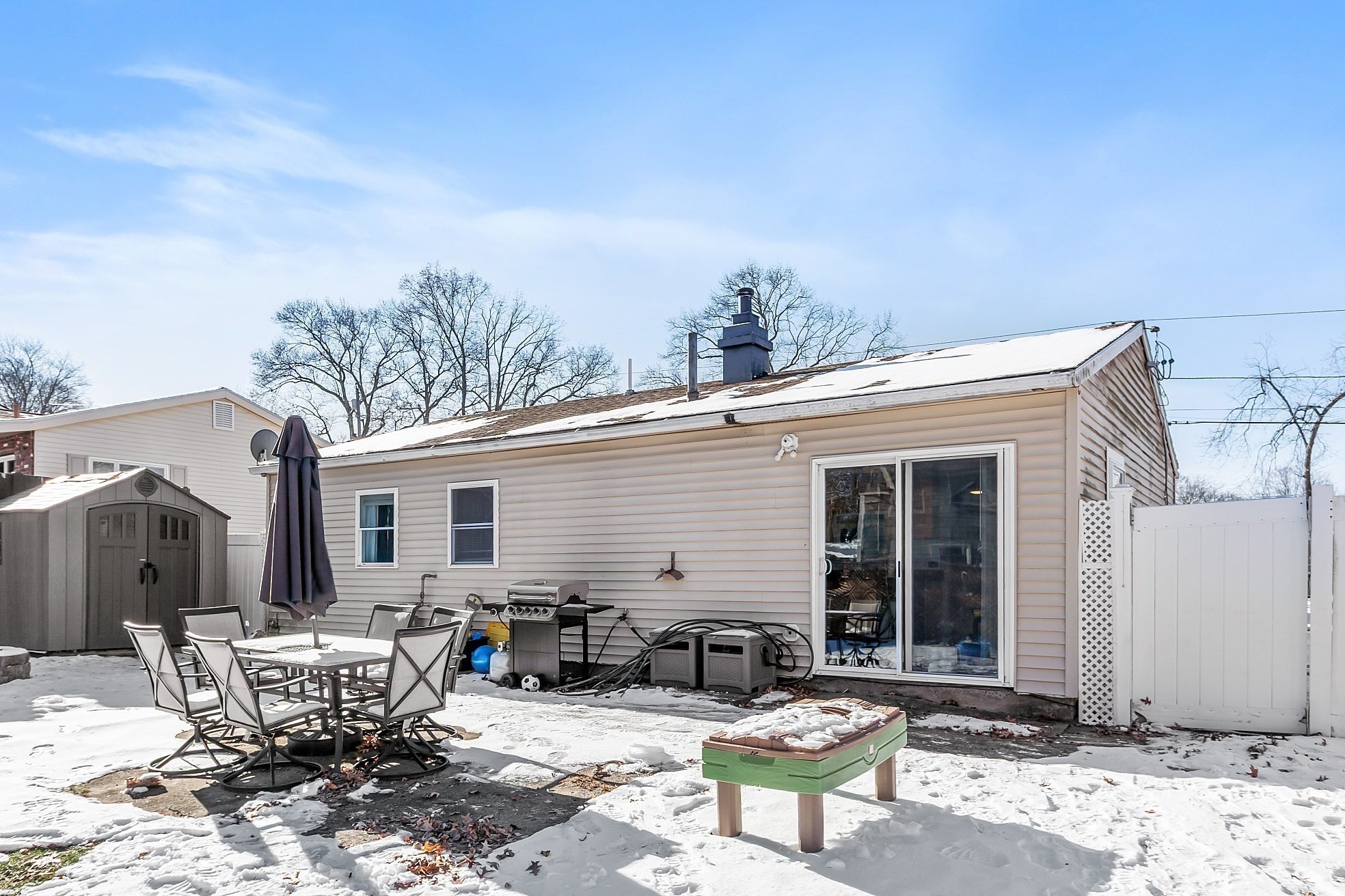 127 Thornton Ave, Lowell, MA 01852 - Image 30