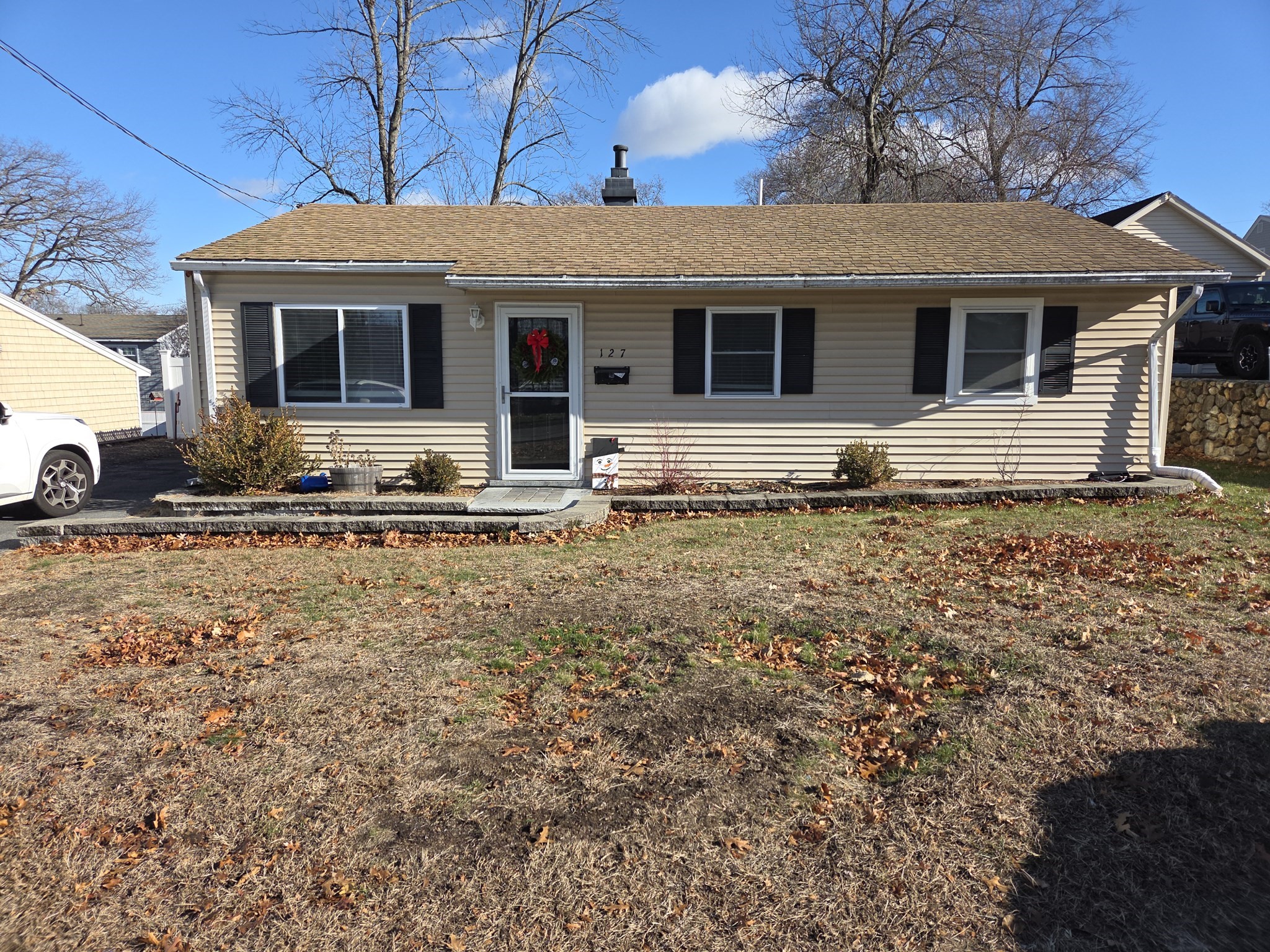 127 Thornton Ave, Lowell, MA 01852 - Image 33