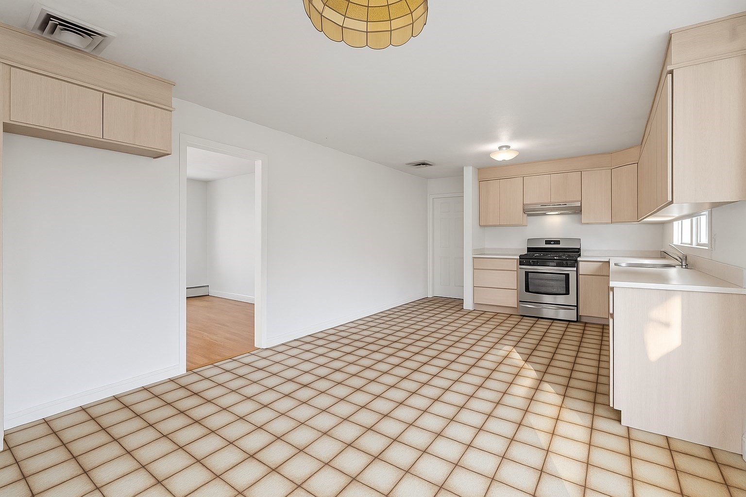 16 Albemarle Rd, Norwood, MA 02062 - Image 6