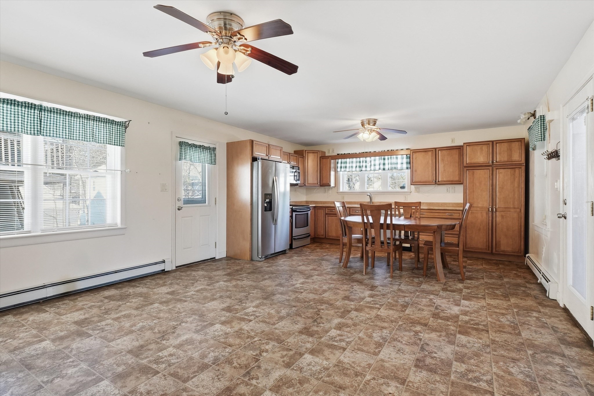 52 Church St, Gardner, MA 01440 - Image 21