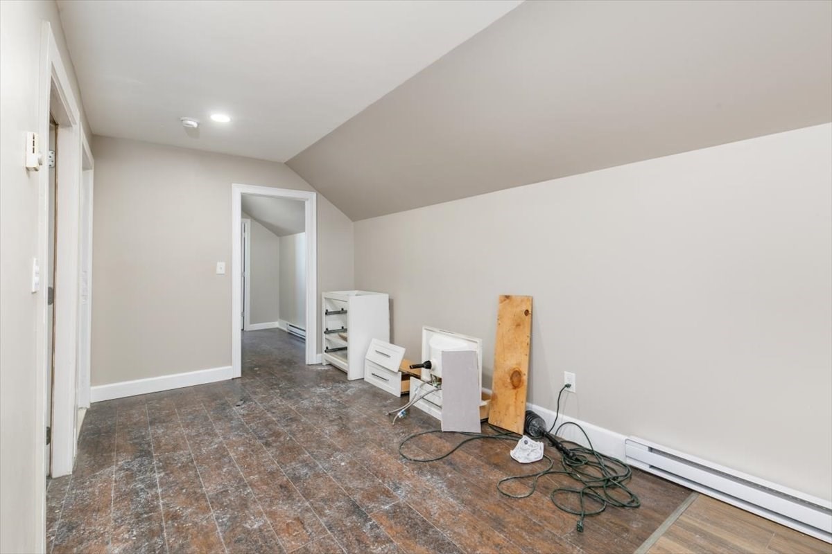 31 Garfield St, Lawrence, MA 01843 - Image 11