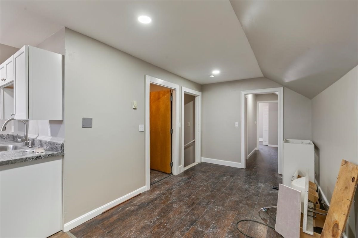 31 Garfield St, Lawrence, MA 01843 - Image 14