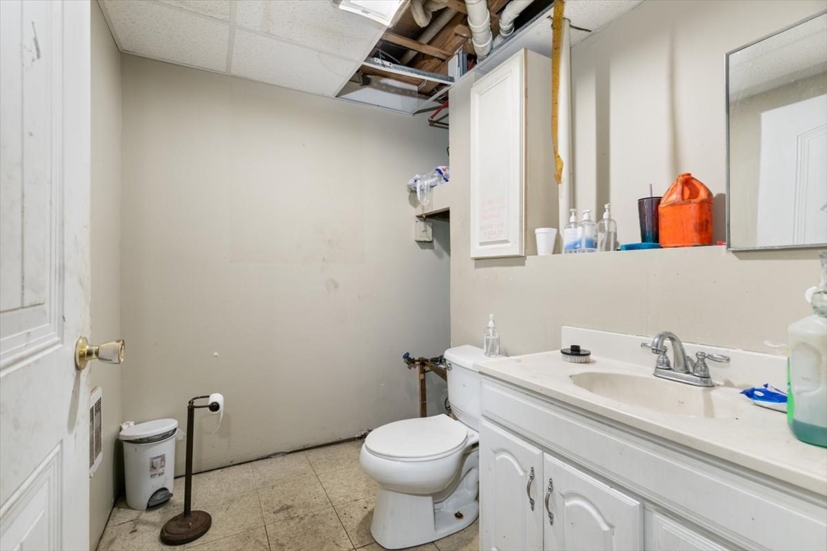 31 Garfield St, Lawrence, MA 01843 - Image 28