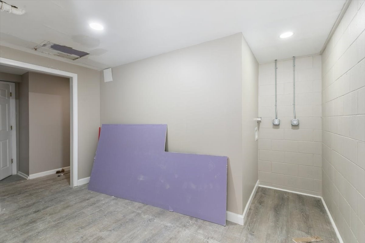 31 Garfield St, Lawrence, MA 01843 - Image 8