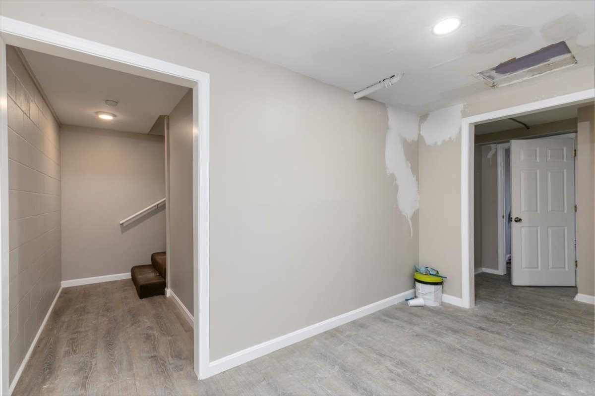 31 Garfield St, Lawrence, MA 01843 - Image 9