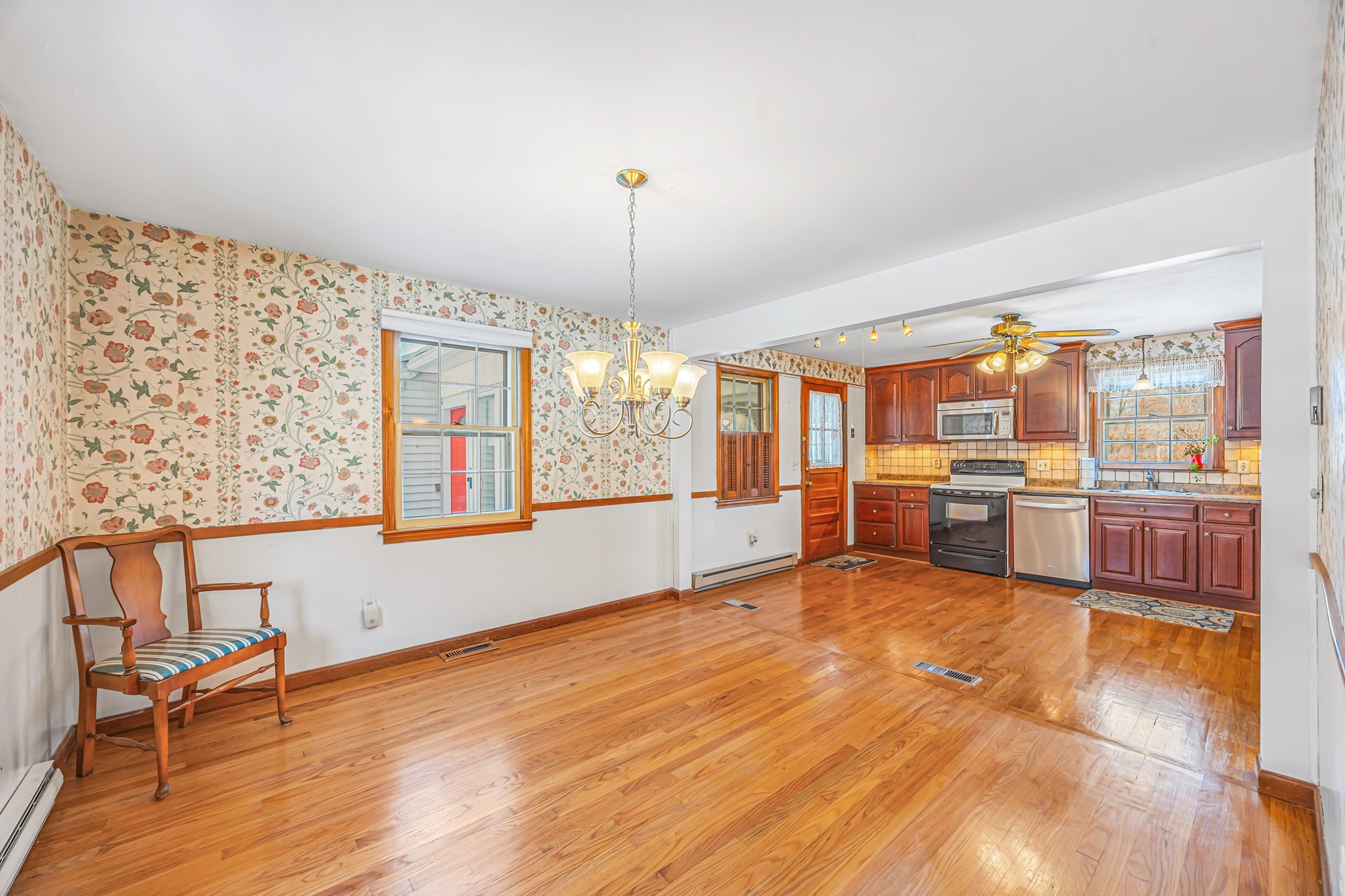 12 Doane Terrace, South Hadley, MA 01075 - Image 8