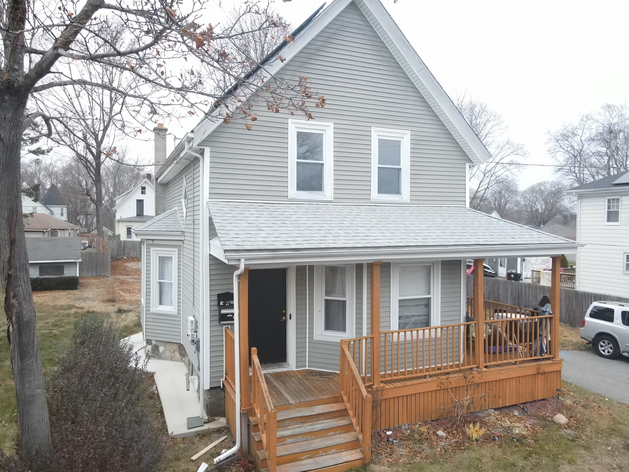 115 Leach Ave, Brockton, MA 02301