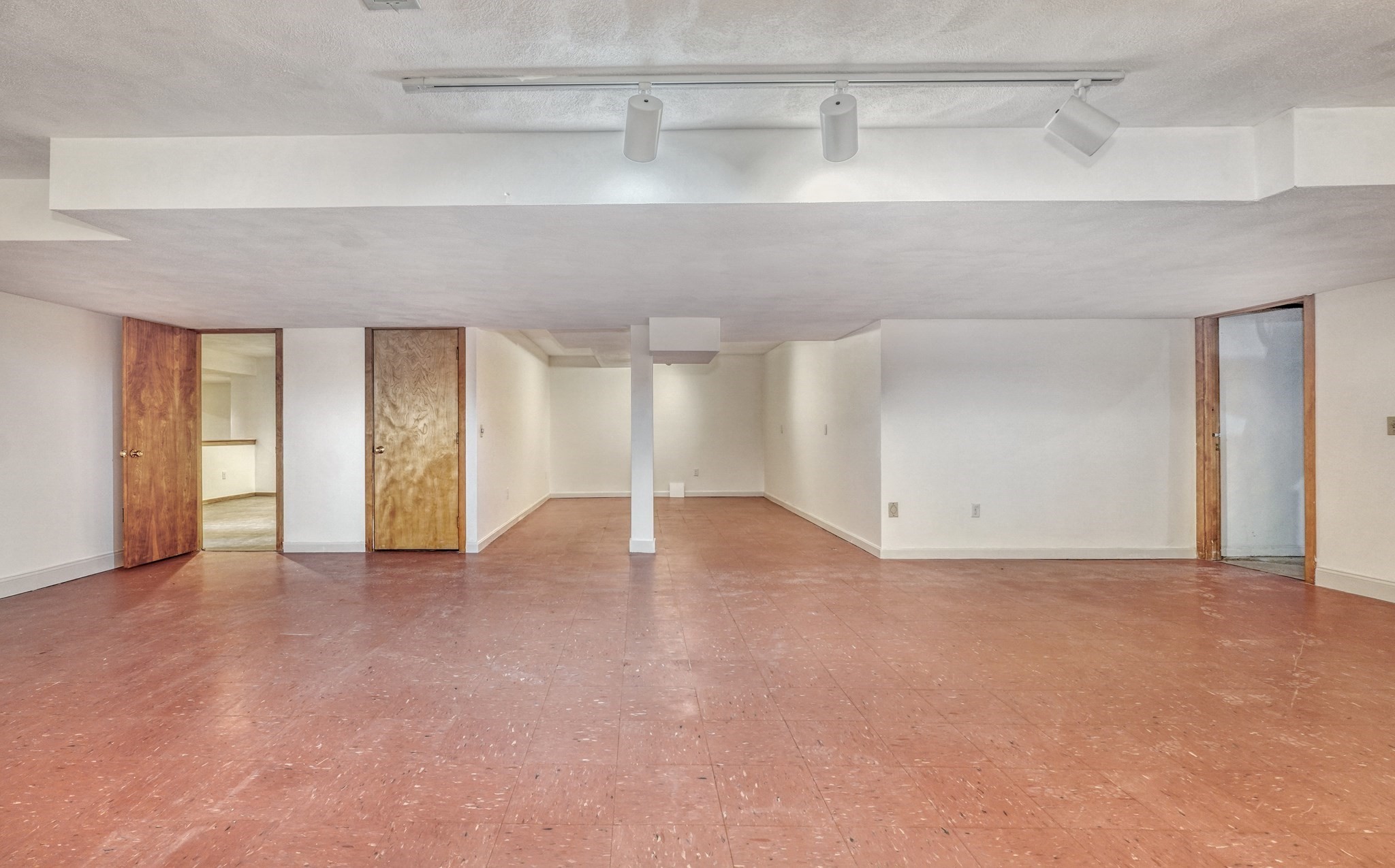 28 Blueberry Lane, Lincoln, MA 01773 - Image 30