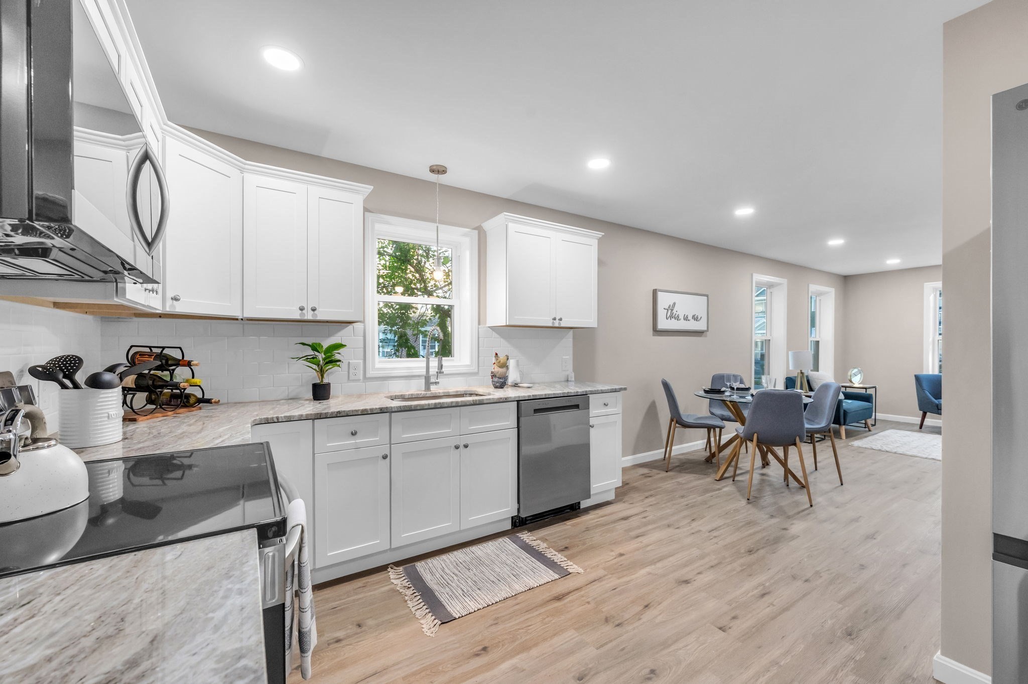 121 Putnam Cir Unit 121, Springfield, MA 01104 - Image 1