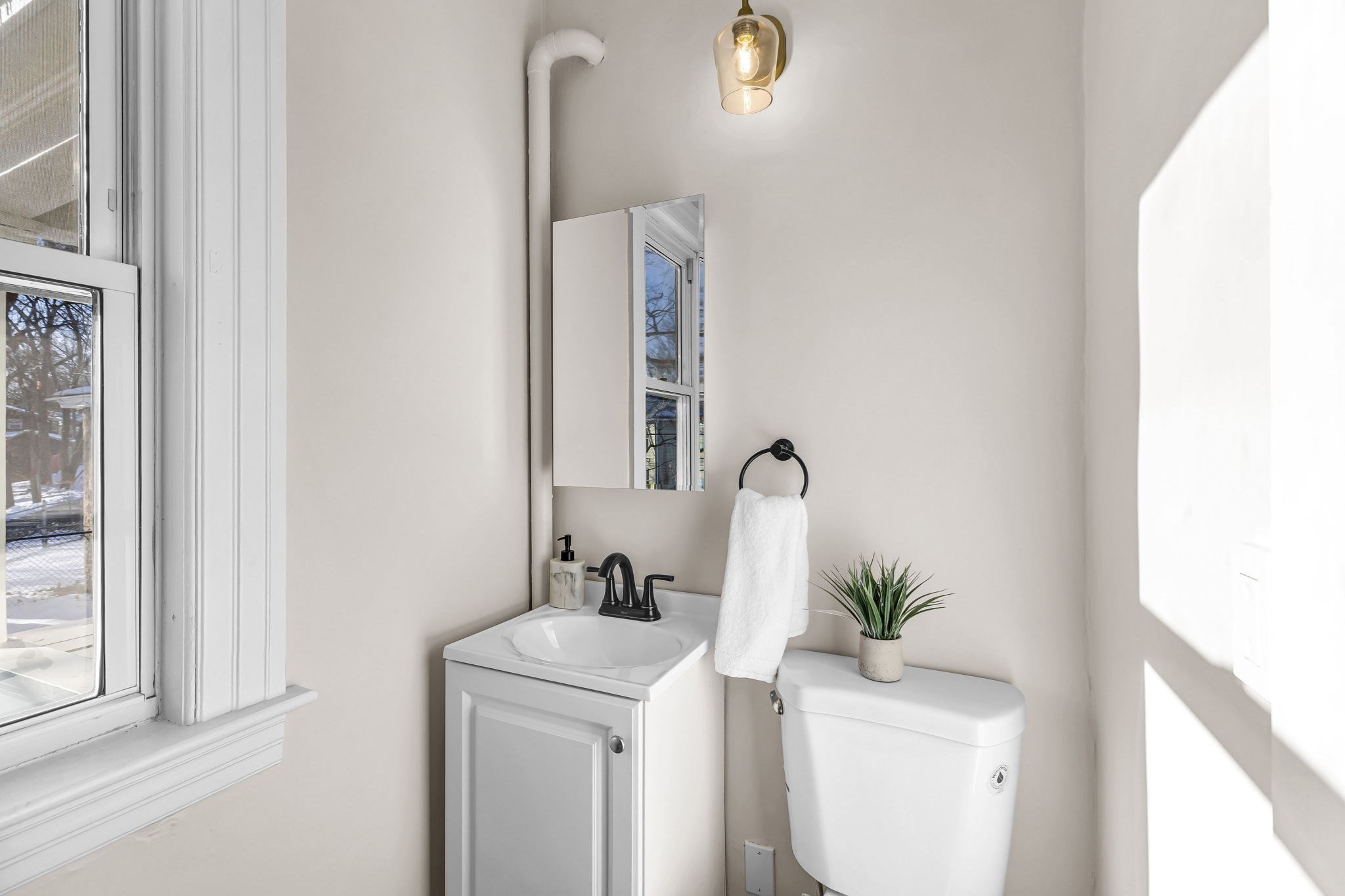 141 Saint Jerome Ave, Holyoke, MA 01040 - Image 19