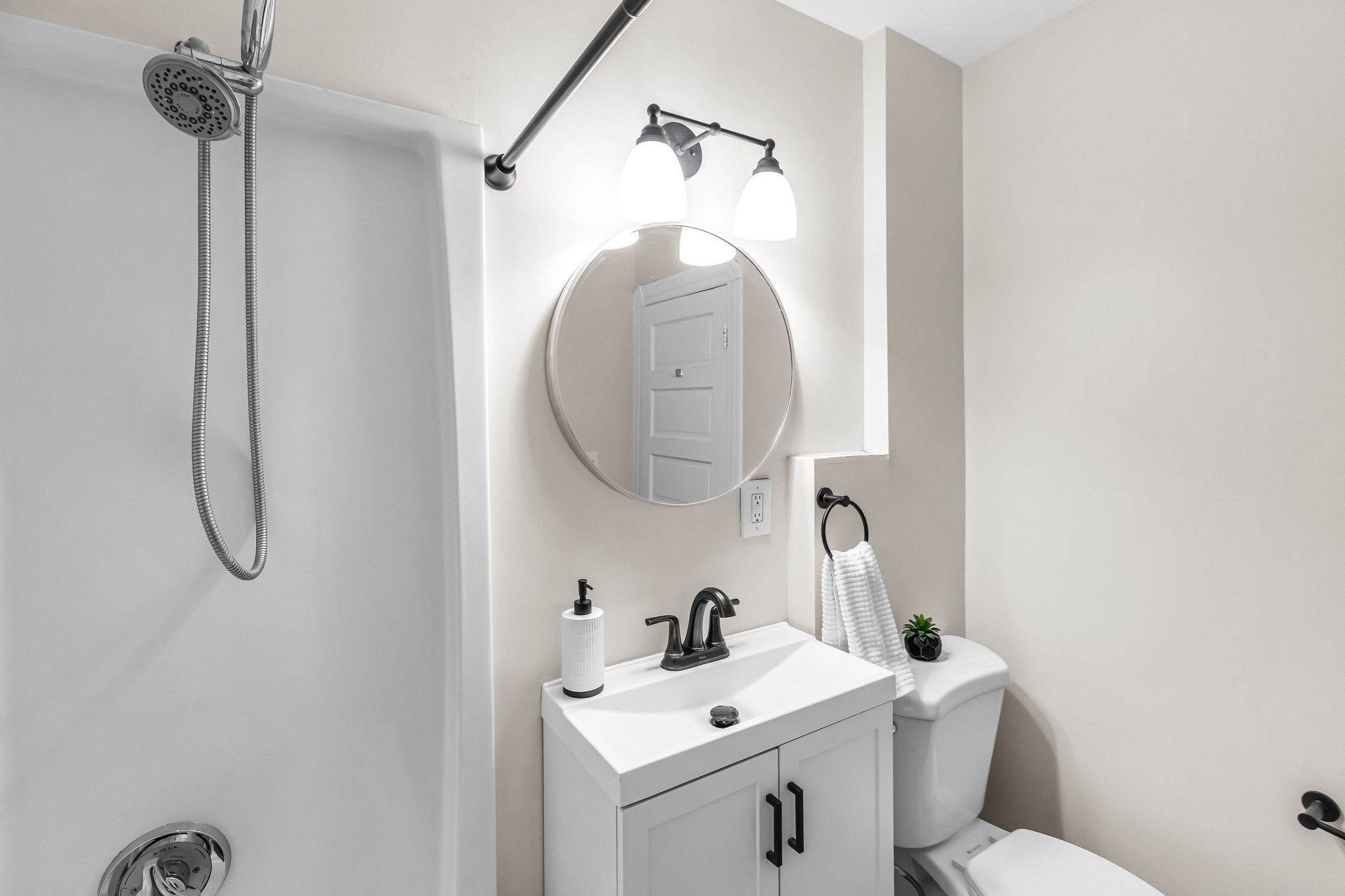 141 Saint Jerome Ave, Holyoke, MA 01040 - Image 27