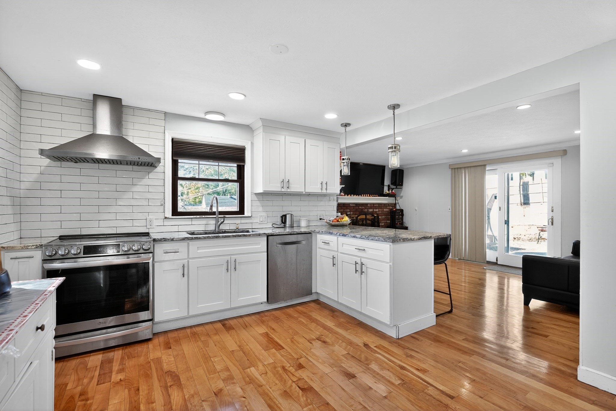 116 Gordon Rd, Braintree, MA 02184 - Image 14
