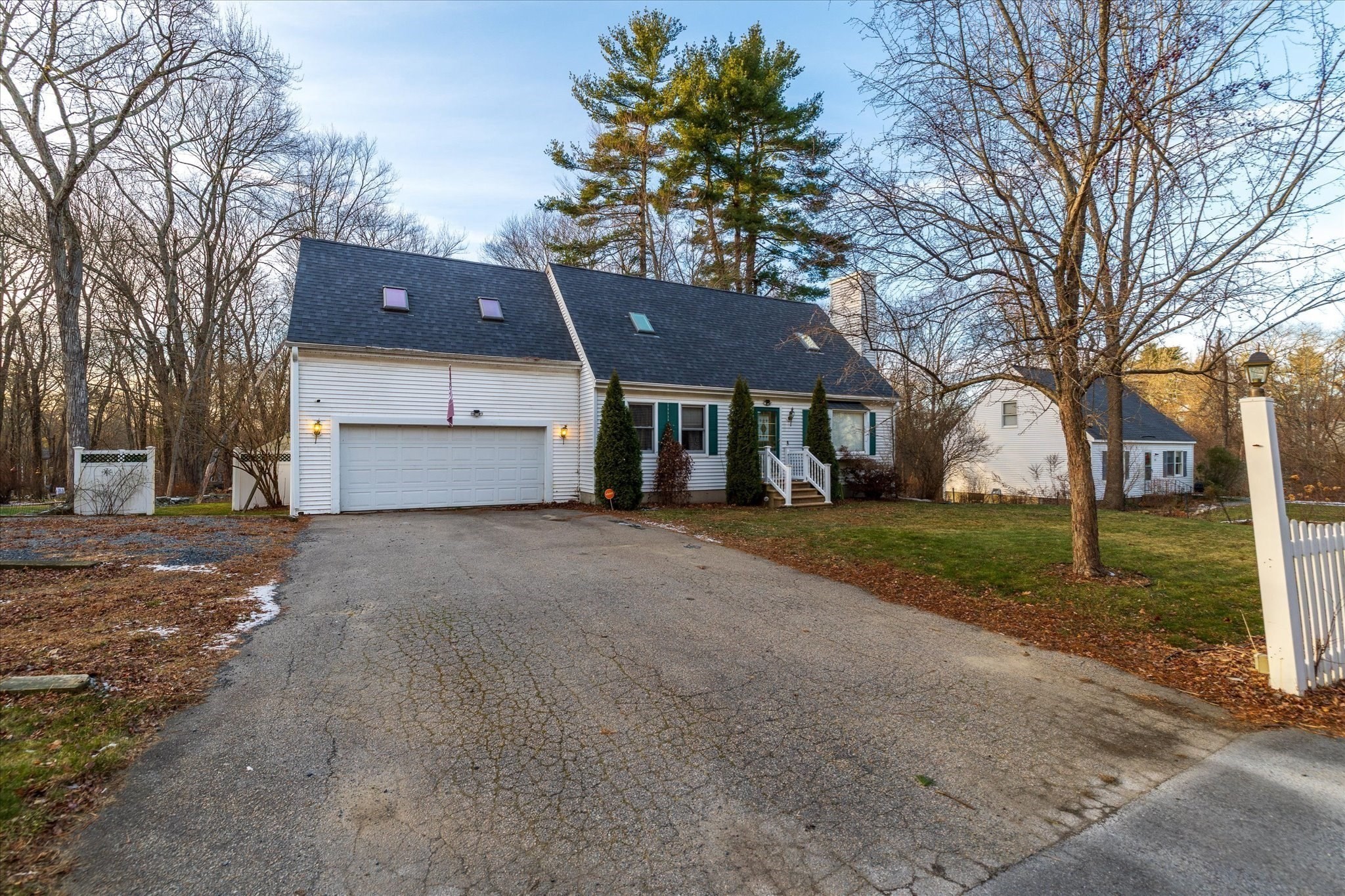 369 Cooper Rd, Northbridge, MA 01534