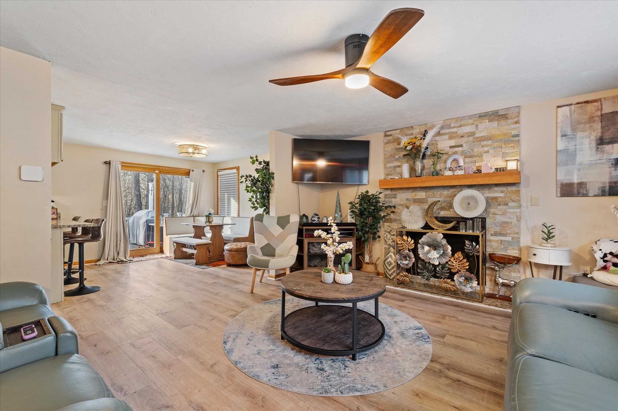 369 Cooper Rd, Northbridge, MA 01534 - Image 8