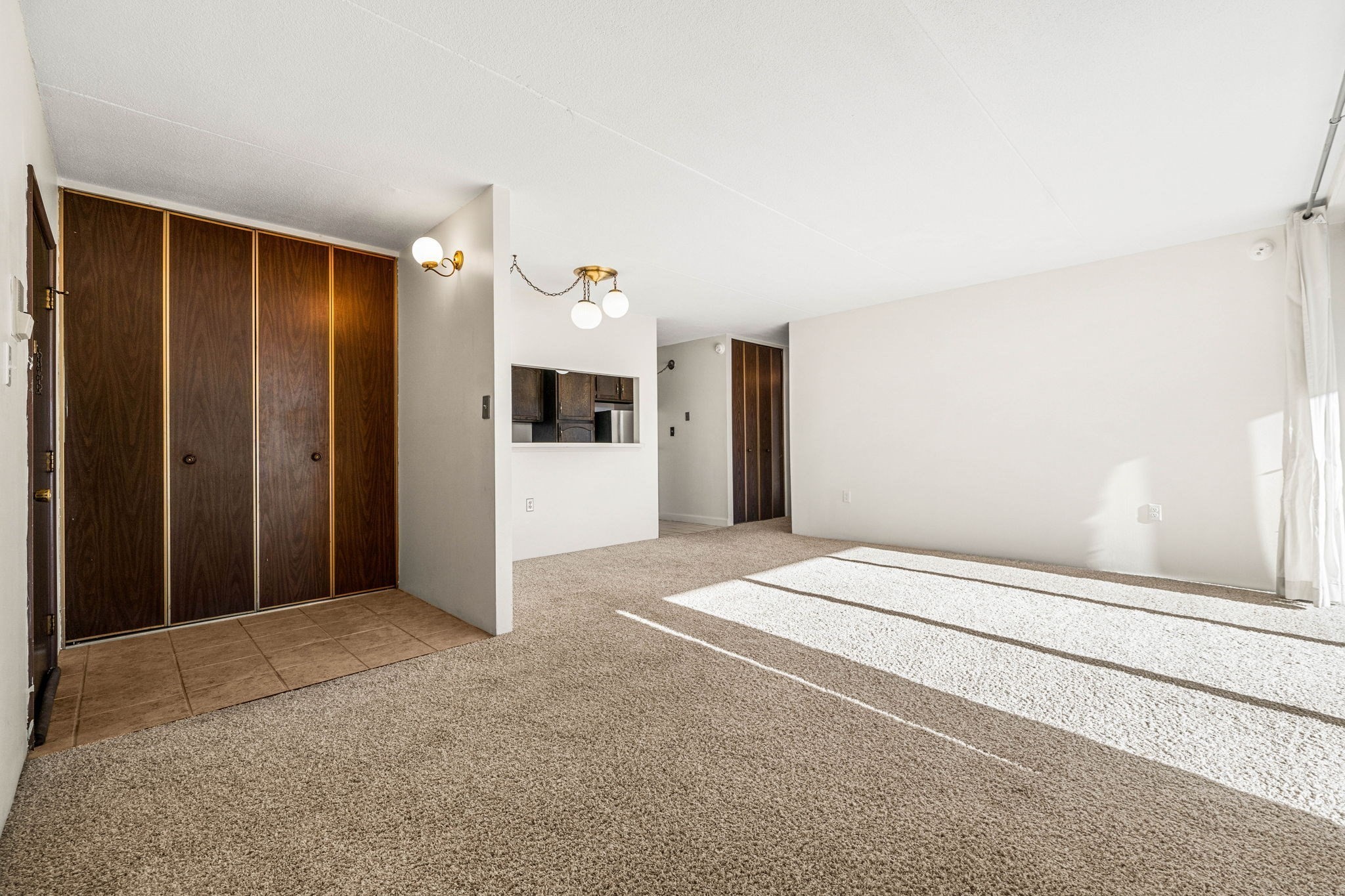 30 Skyline Dr Unit 6, Braintree, MA 02184 - Image 2