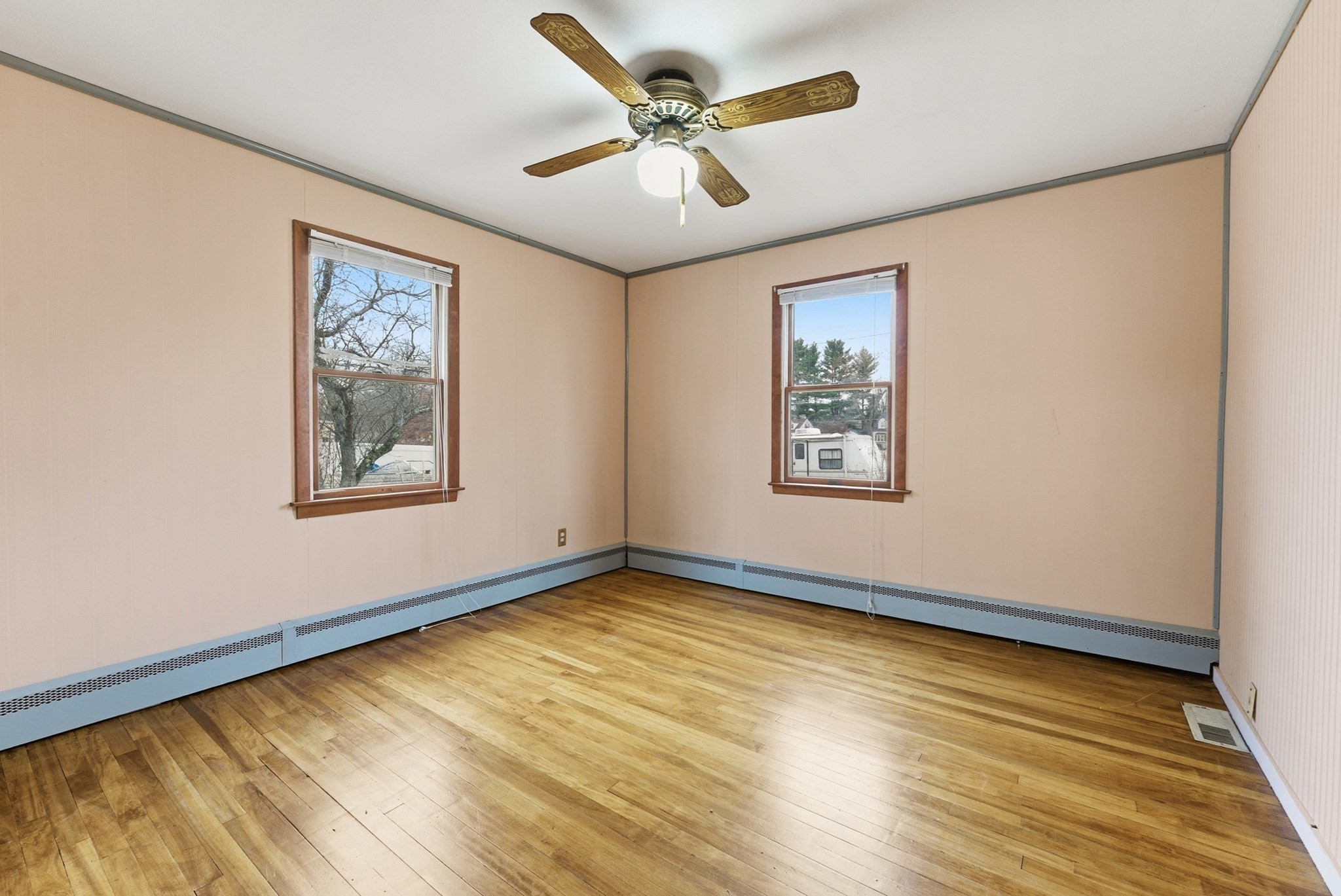 41 Susan Ave, South Hadley, MA 01075 - Image 10