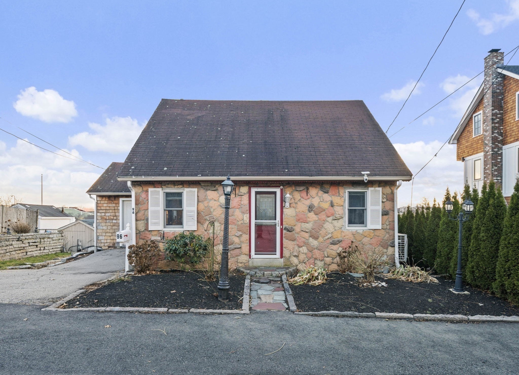 96 Utica St, Quincy, MA 02169 - Image 2
