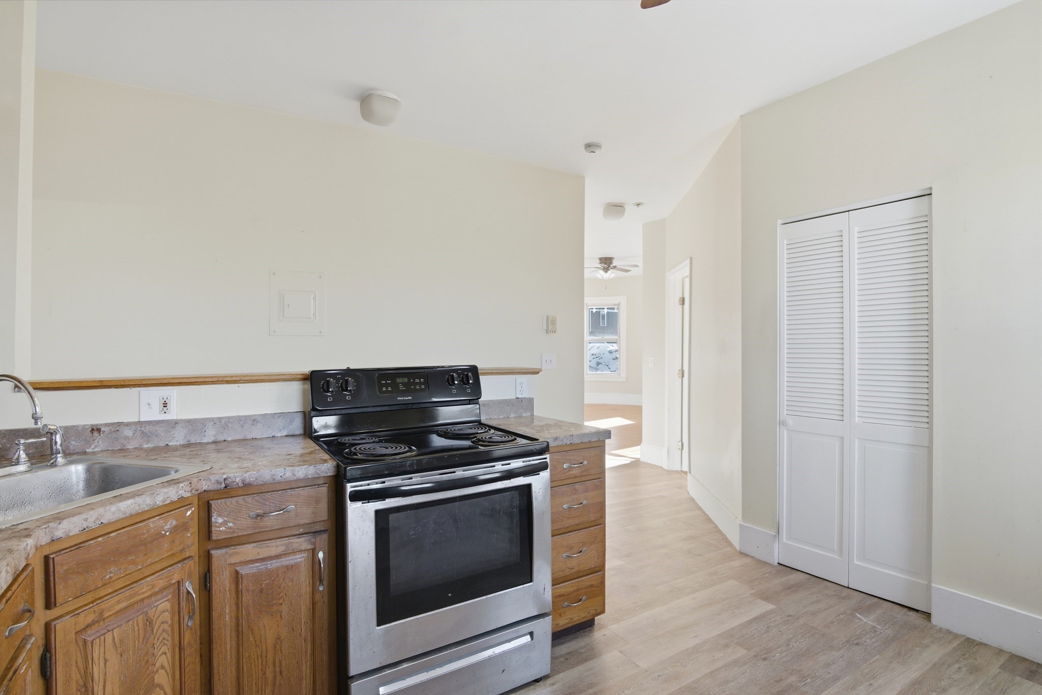 176 Lincoln Street Unit B4, Worcester, MA 01605 - Image 13