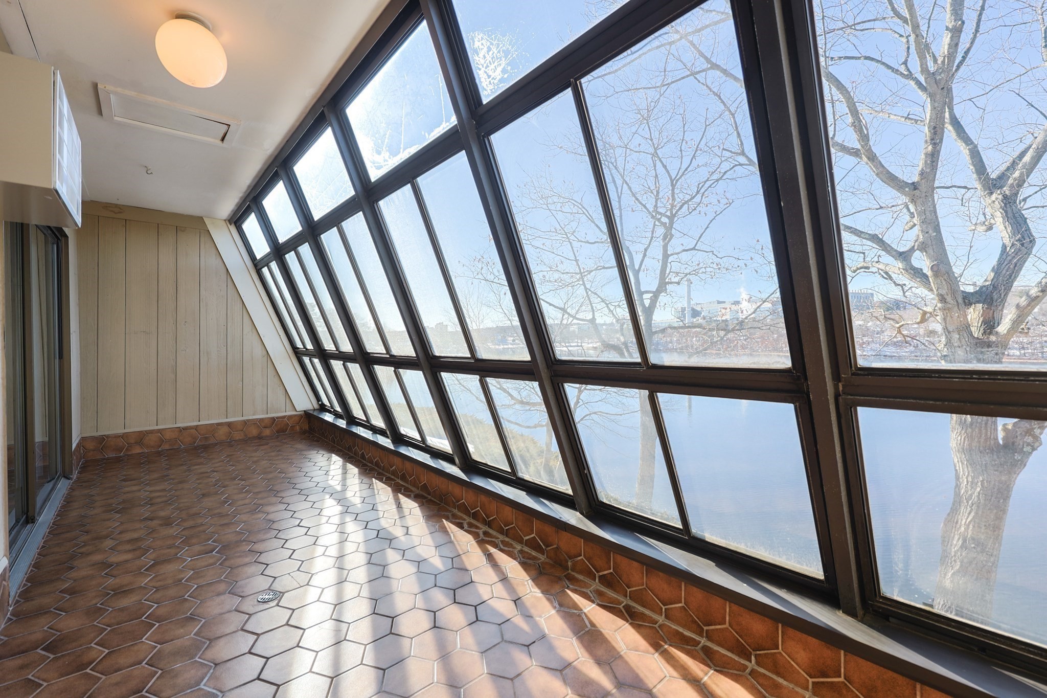 15 Eaglehead Ter Unit 5, Shrewsbury, MA 01545 - Image 2