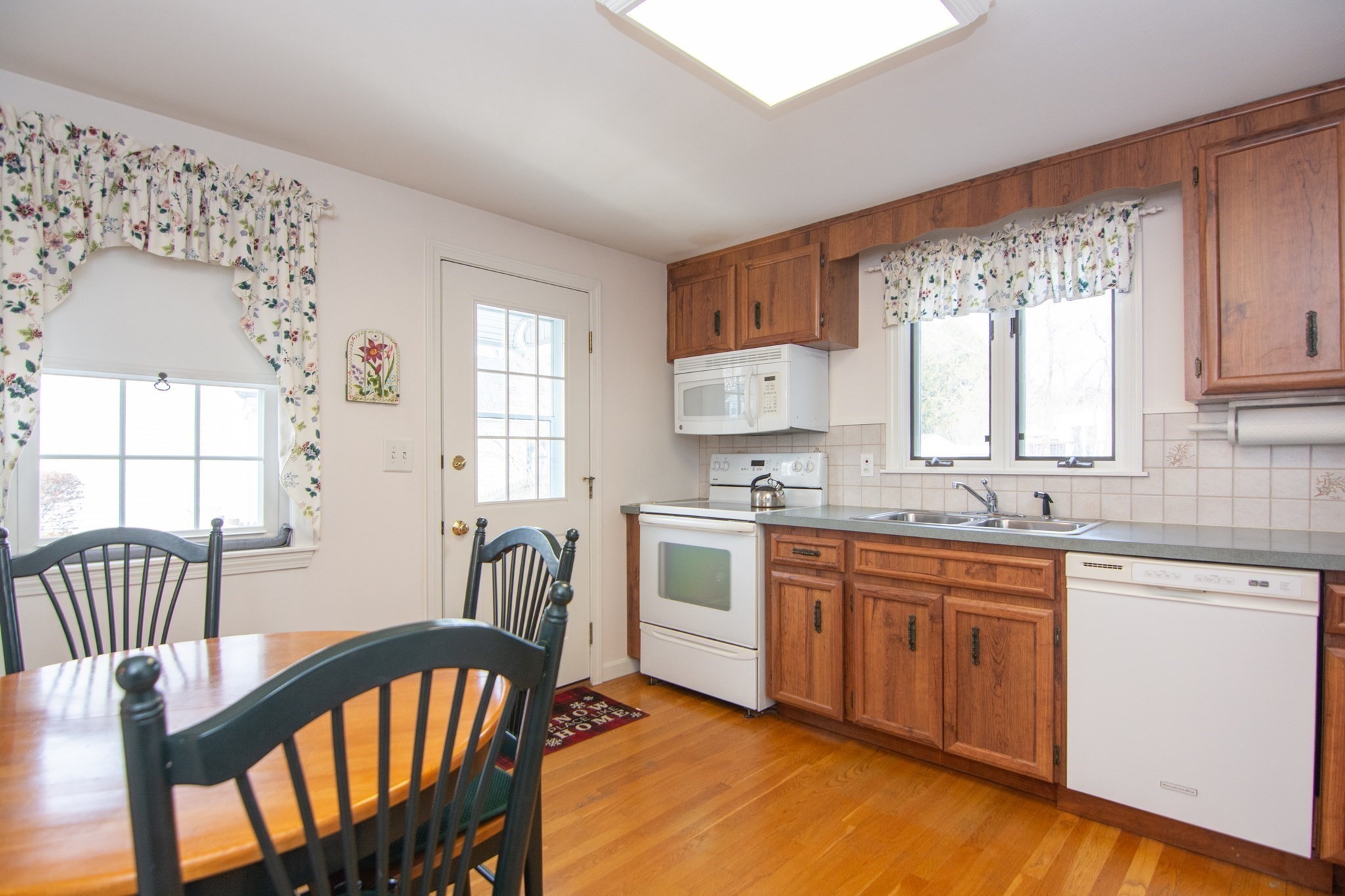 108 Audubon Rd, Norwood, MA 02062 - Image 12
