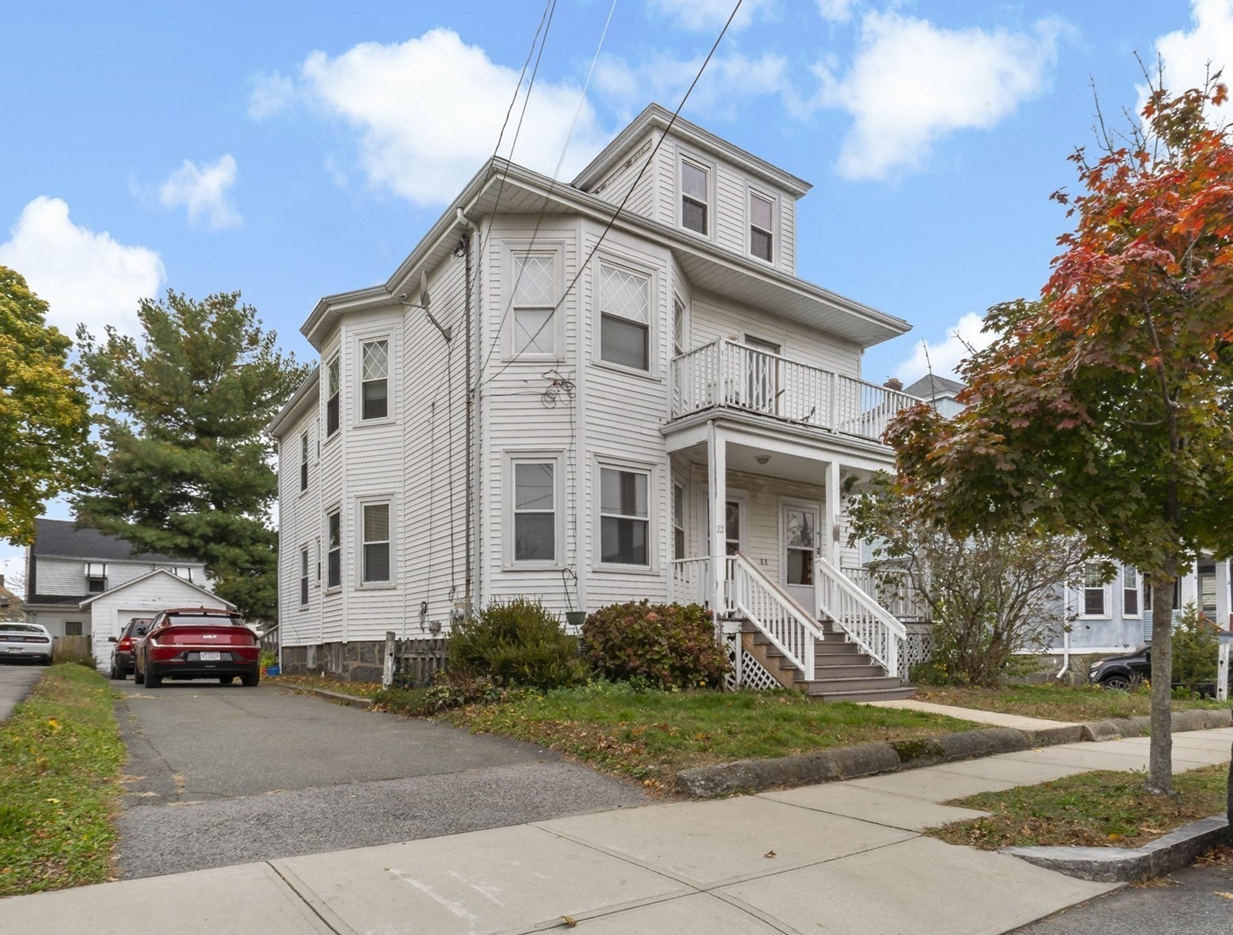 22 James St, Quincy, MA 02169