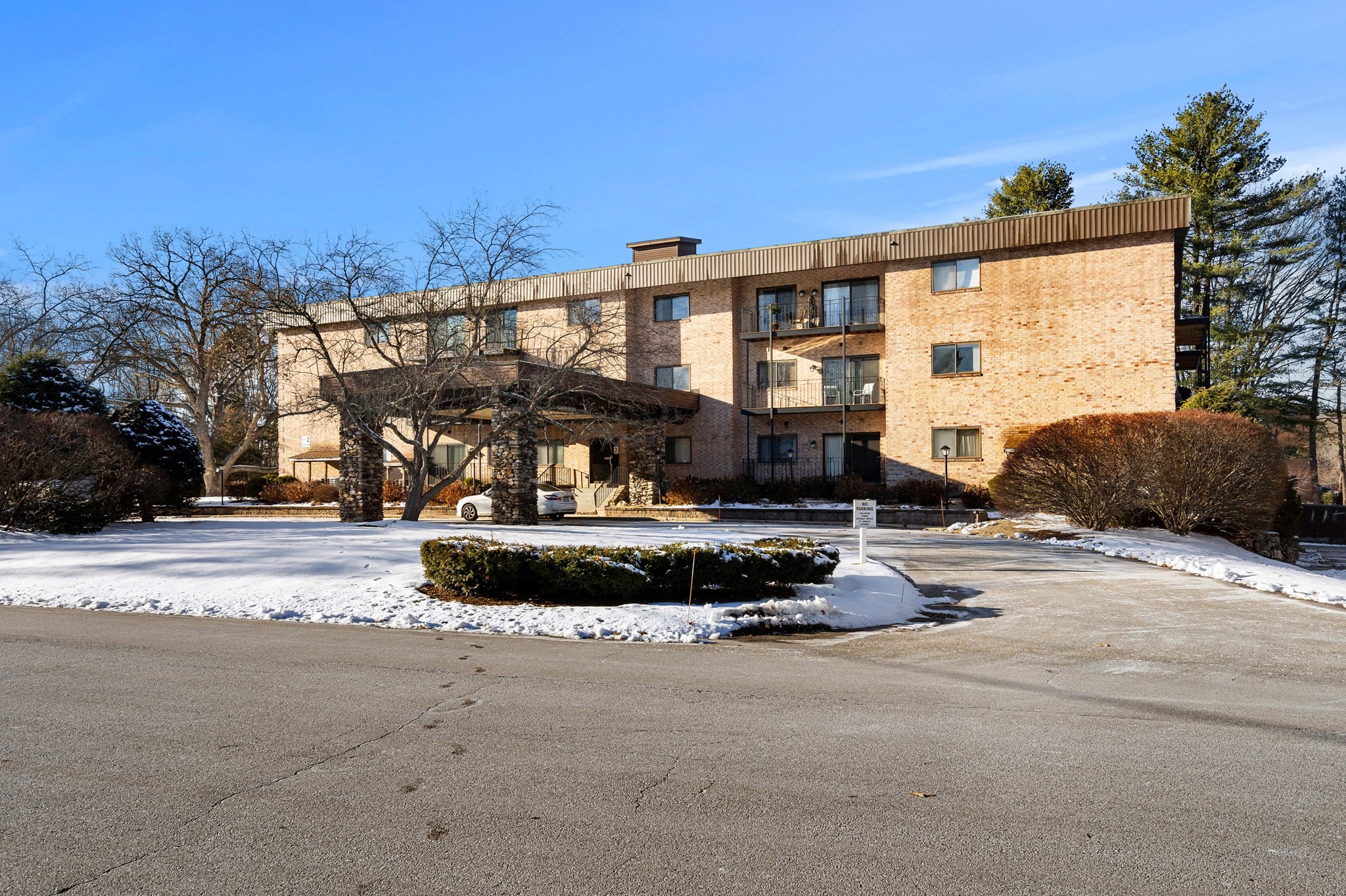 181 Littleton Rd Unit 134, Chelmsford, MA 01824