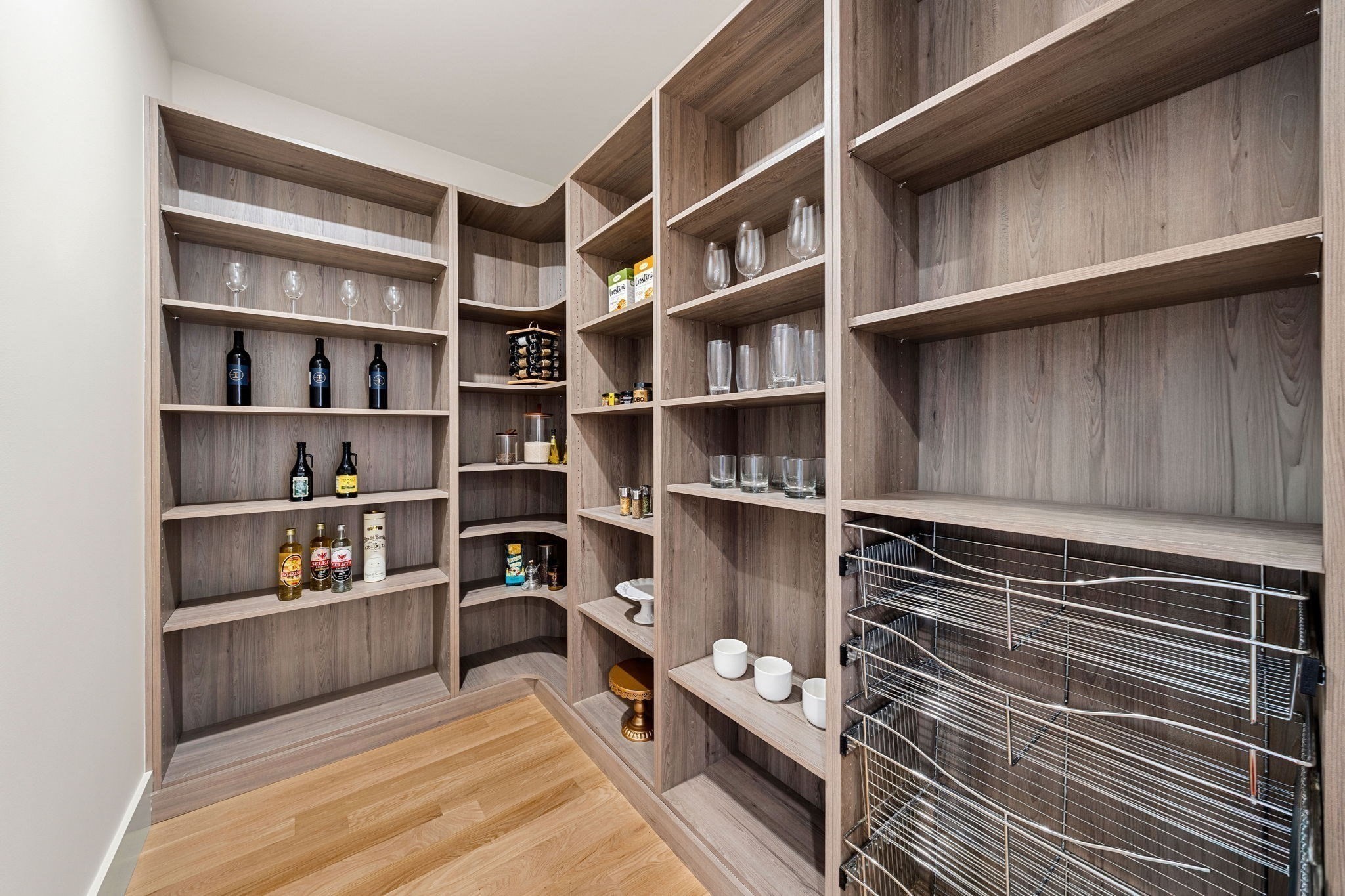 128 Charlemont, Newton, MA 02461 - Image 16