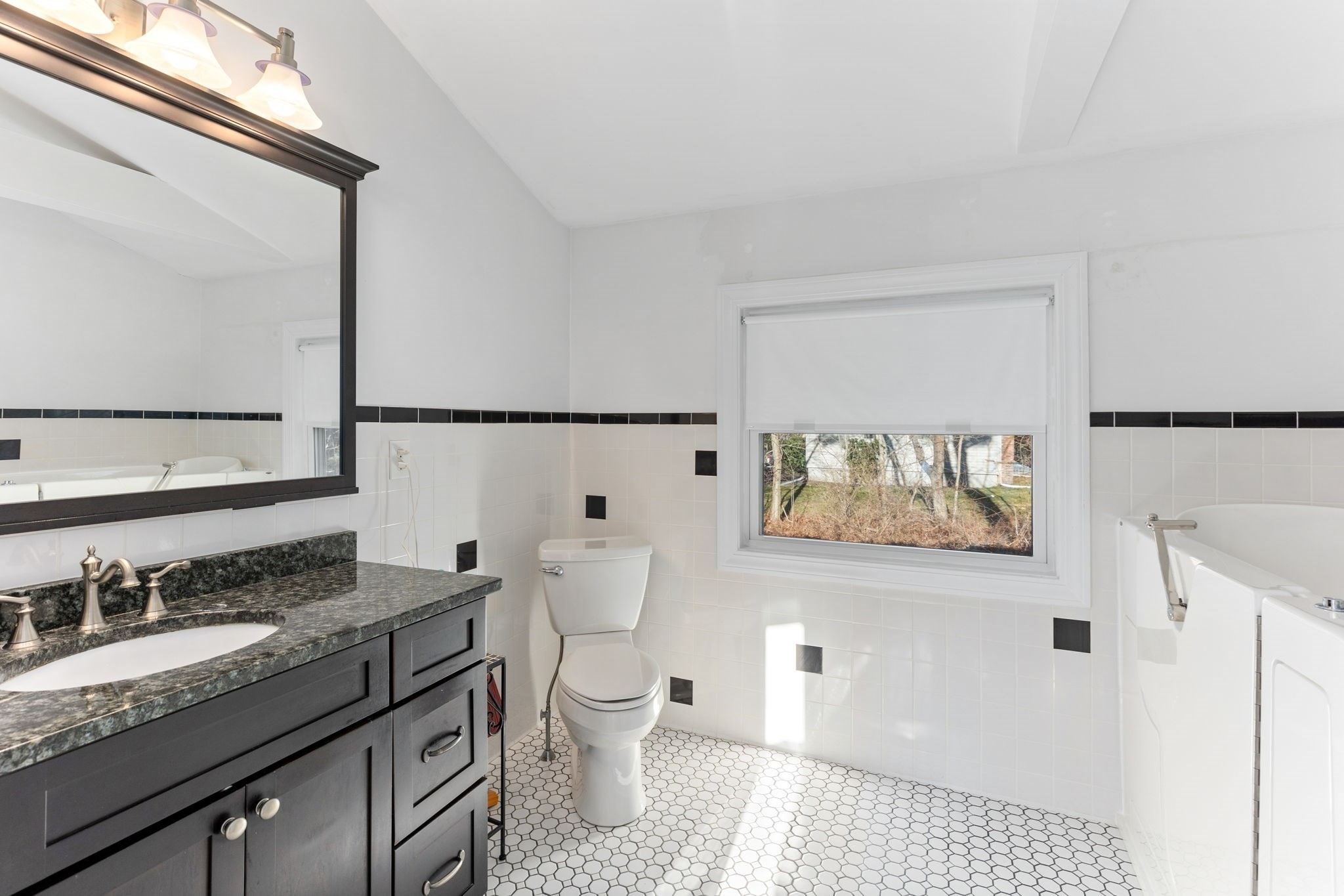 860 Washington St, Easton, MA 02375 - Image 20