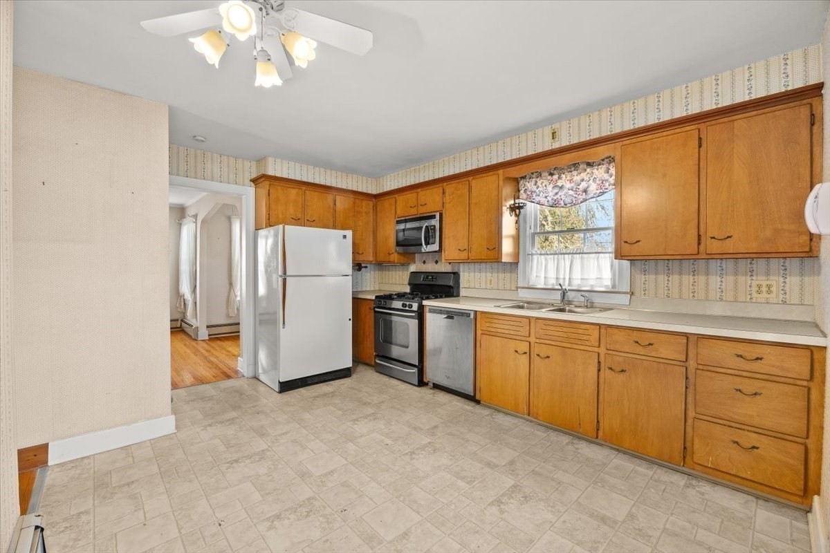 58 Randall Ave, Somerset, MA 02726 - Image 8