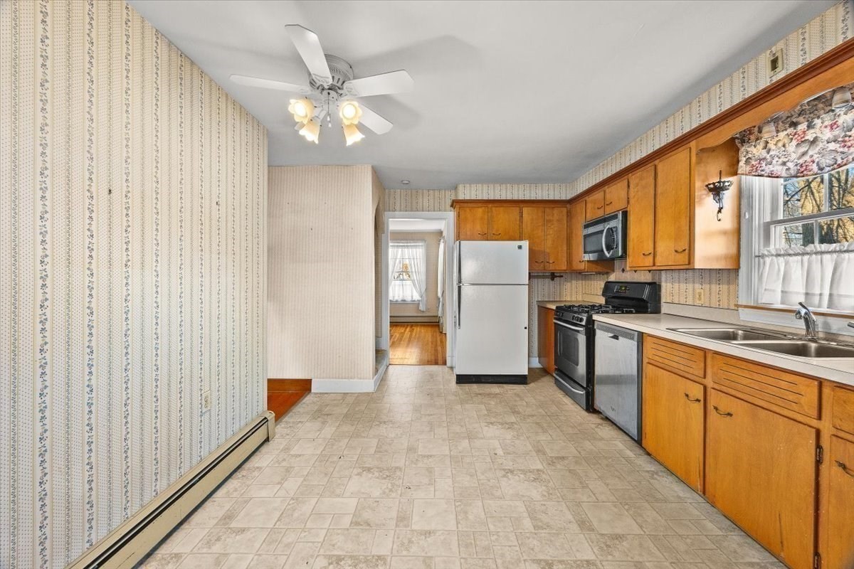 58 Randall Ave, Somerset, MA 02726 - Image 9