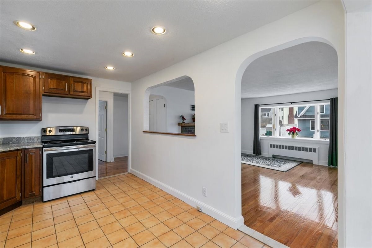 4 Maywood Terrace, Woburn, MA 01801 - Image 11