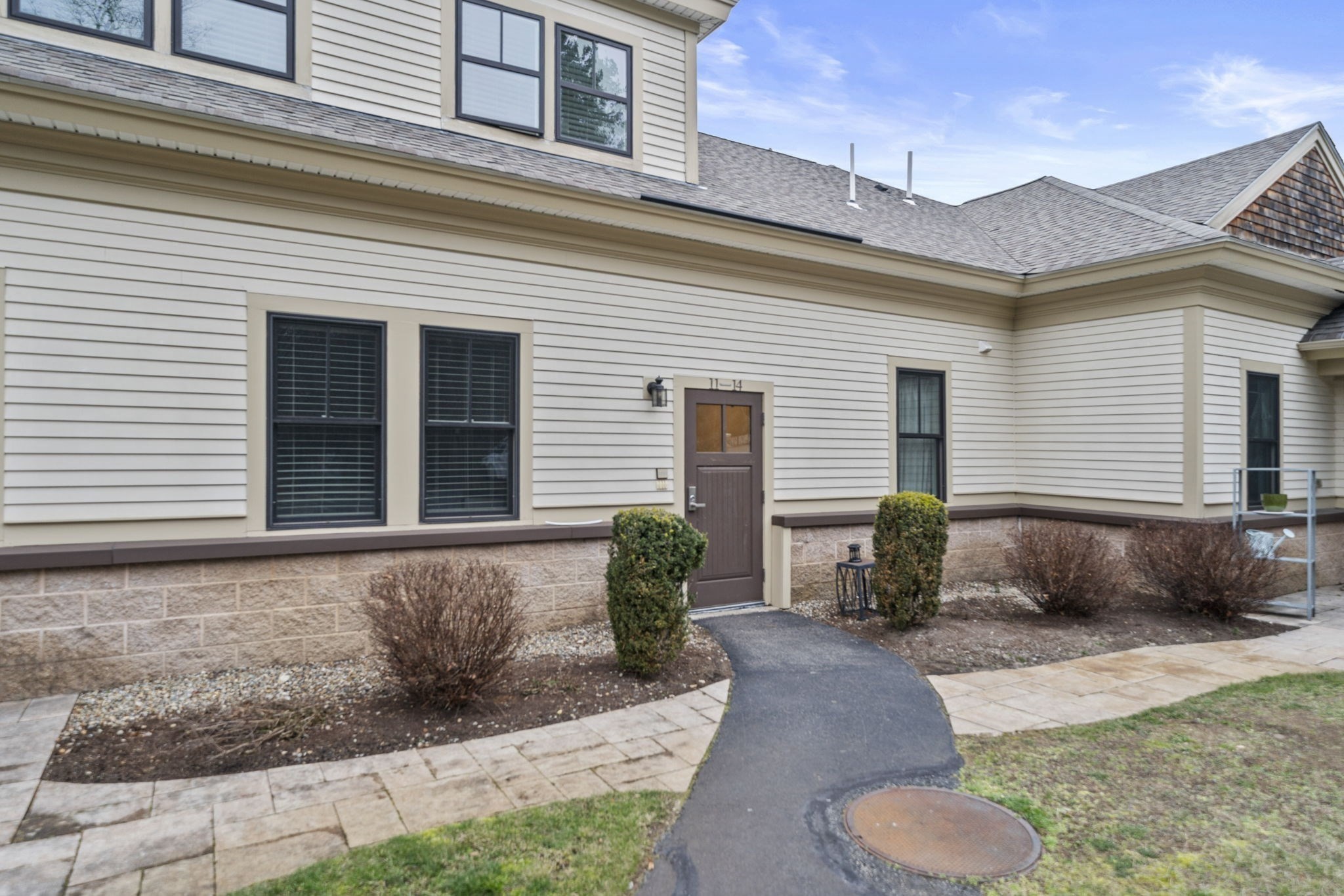 599 Washington St Unit 14, Pembroke, MA 02359