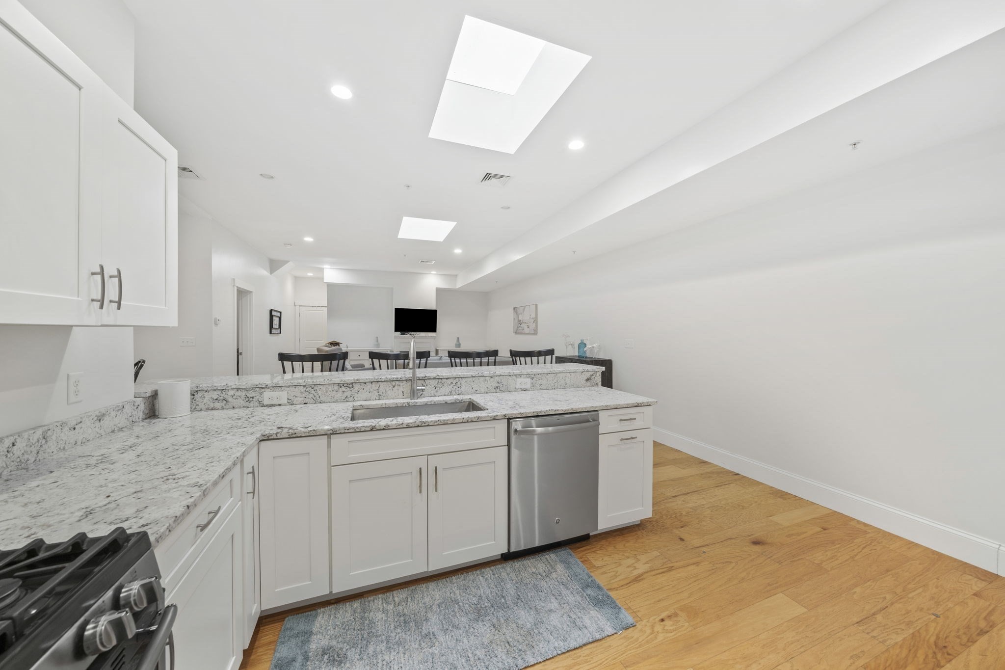 599 Washington St Unit 14, Pembroke, MA 02359 - Image 4