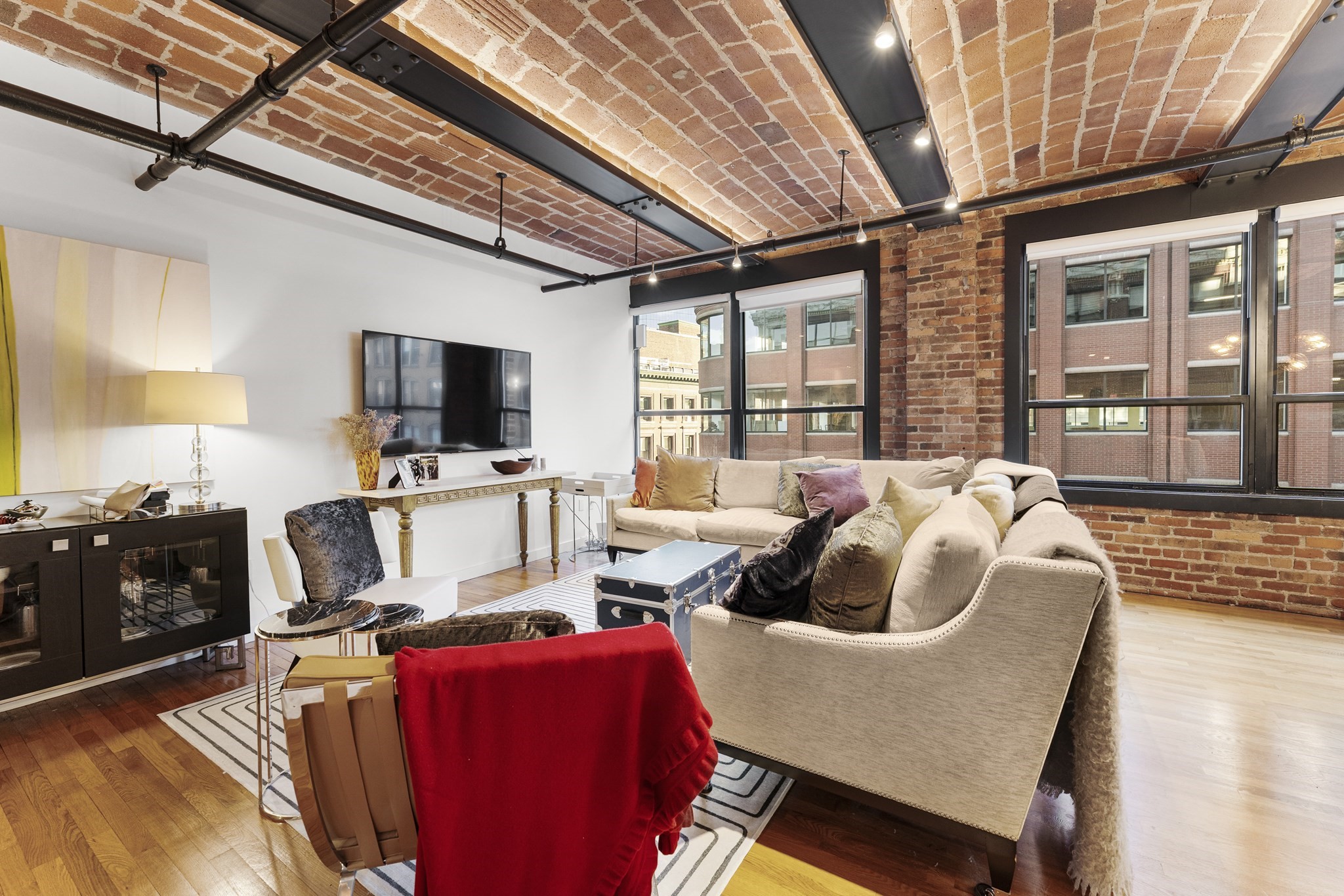 121 Beach Unit 502, Chinatown, Boston, MA 02111 - Image 2