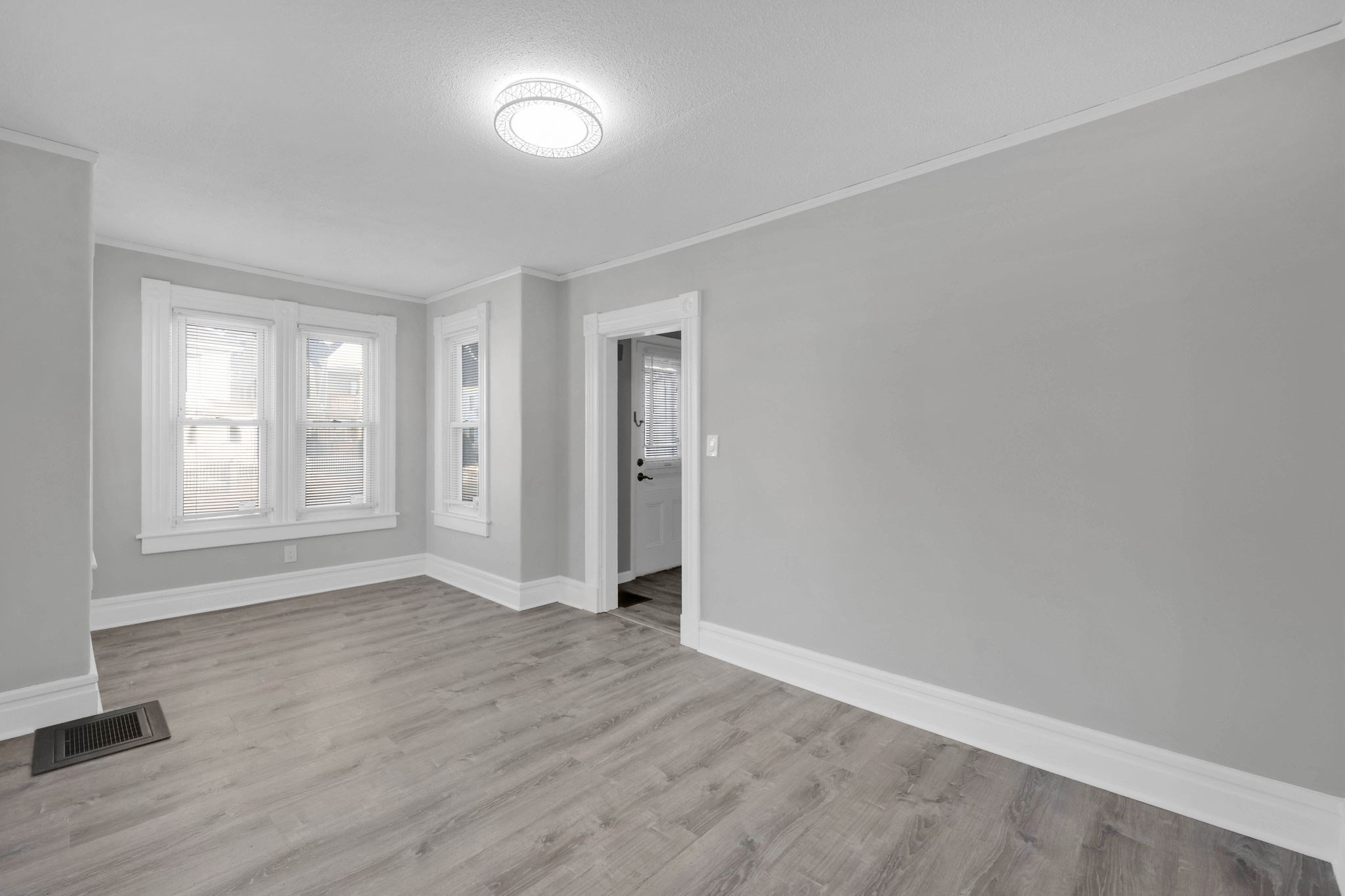 140 Dickinson St, Springfield, MA 01108 - Image 14