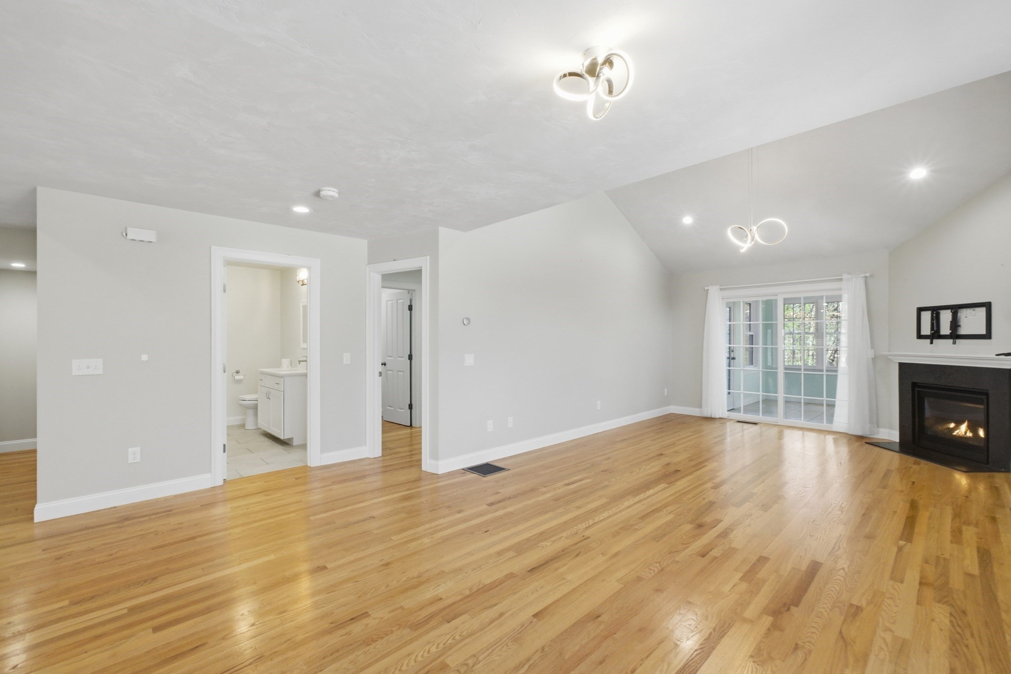 2 Turtle Lane Unit 2, Sterling, MA 01564 - Image 12