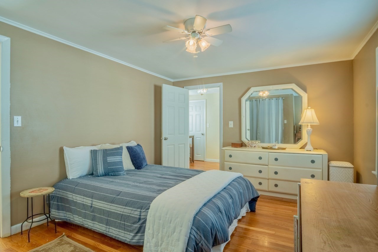 146 Burrill St, Swampscott, MA 01907 - Image 23