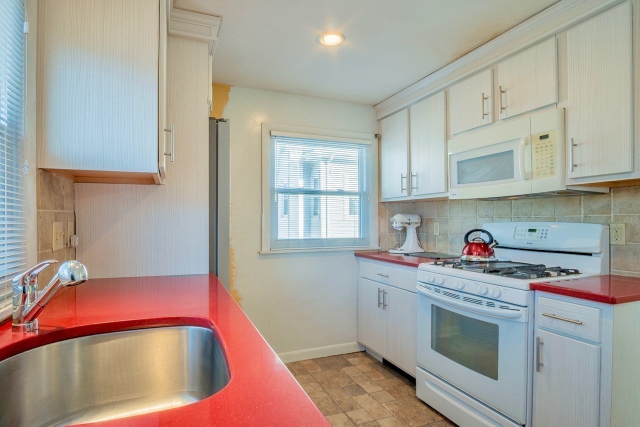 146 Burrill St, Swampscott, MA 01907 - Image 28