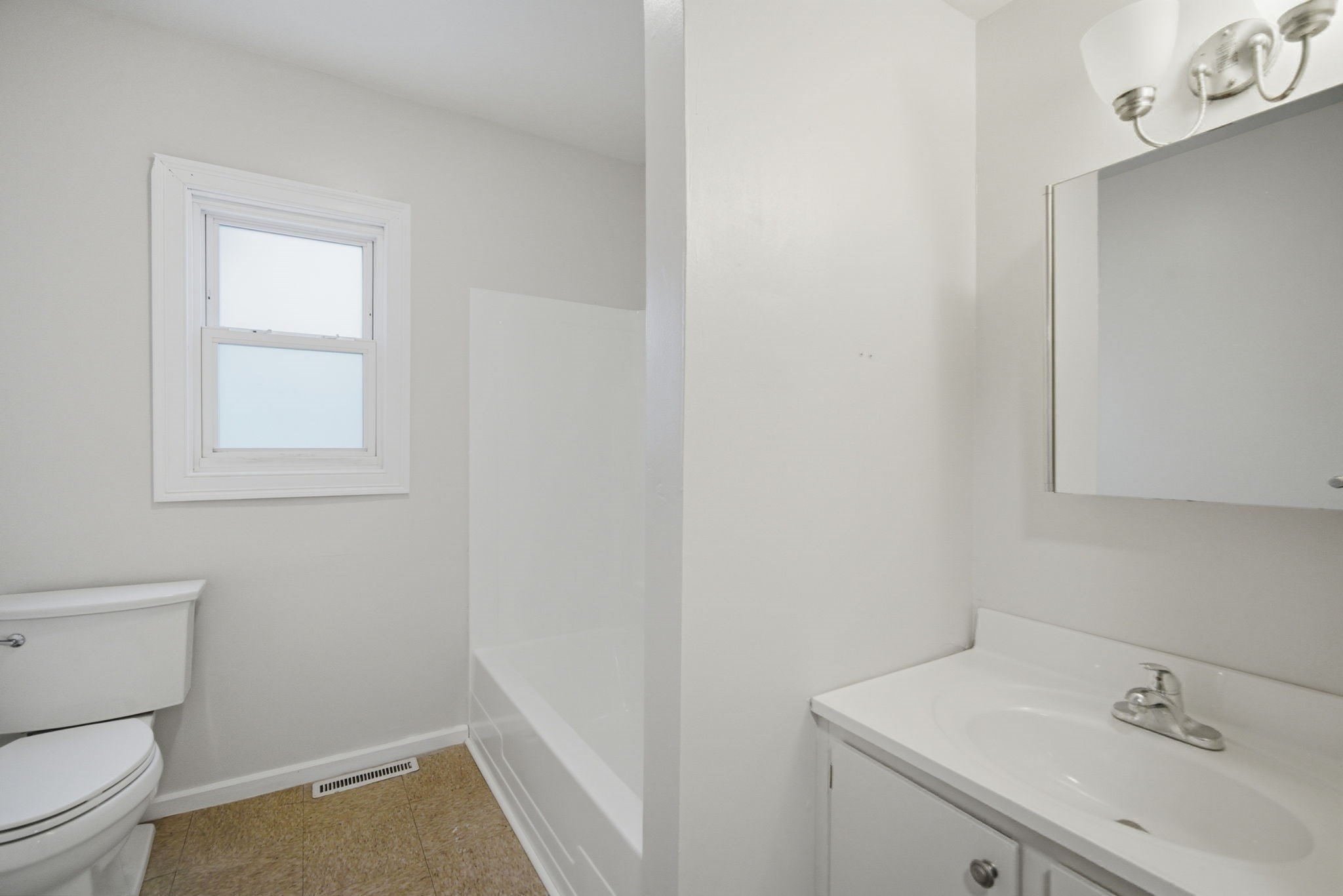 882 Liberty St, Springfield, MA 01104 - Image 18