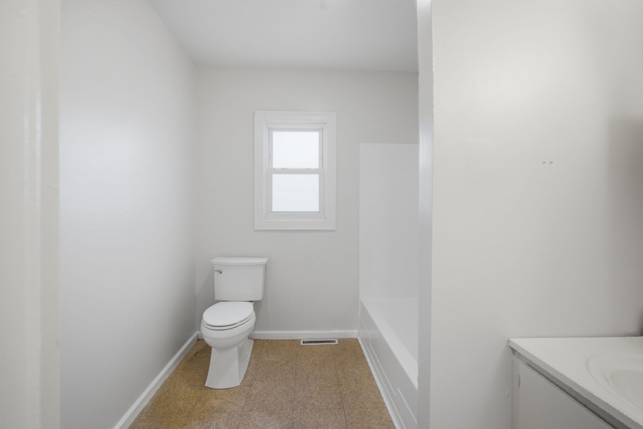 882 Liberty St, Springfield, MA 01104 - Image 30