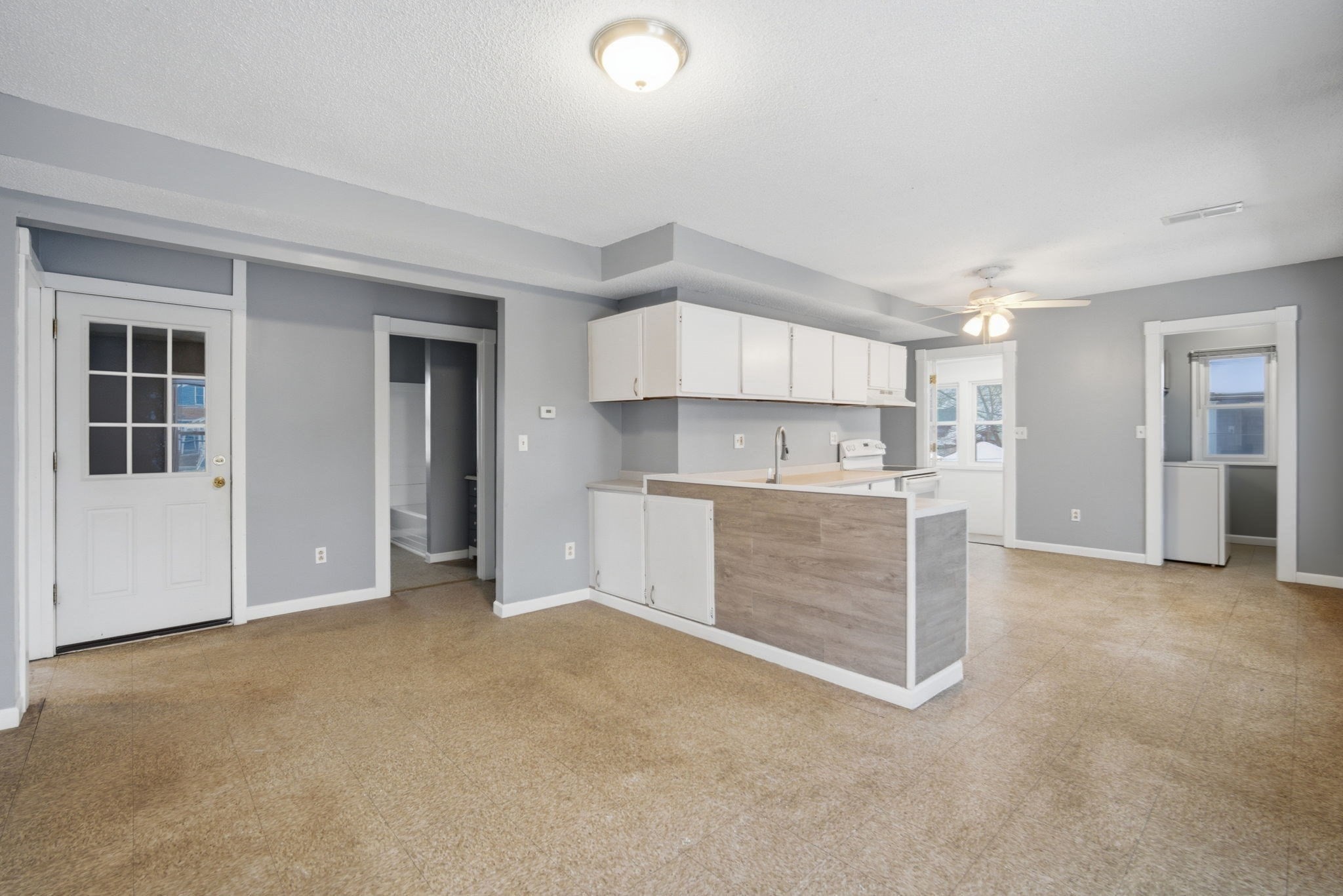 882 Liberty St, Springfield, MA 01104 - Image 4