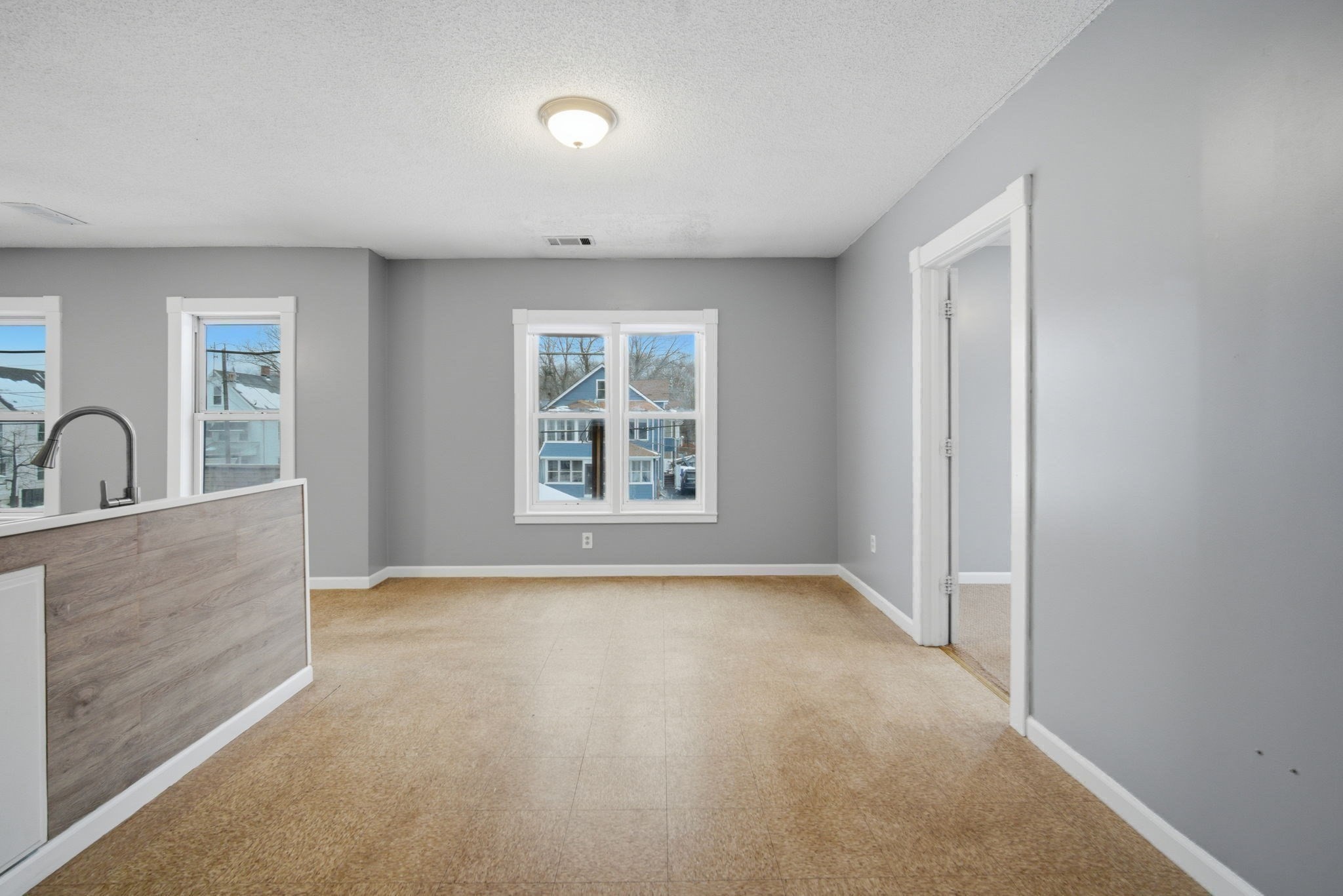 882 Liberty St, Springfield, MA 01104 - Image 10