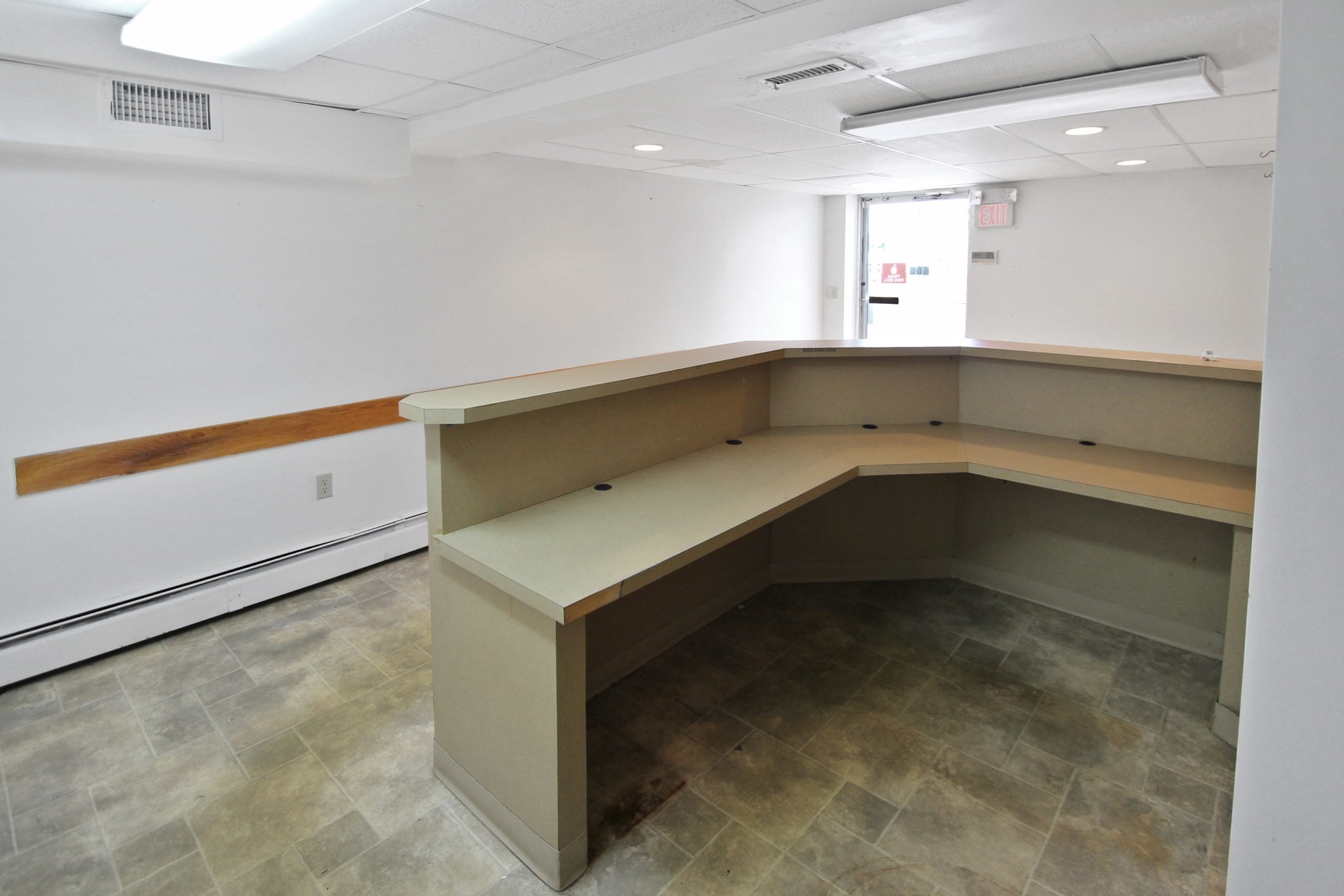 460 Broadway, Methuen, MA 01844 - Image 3
