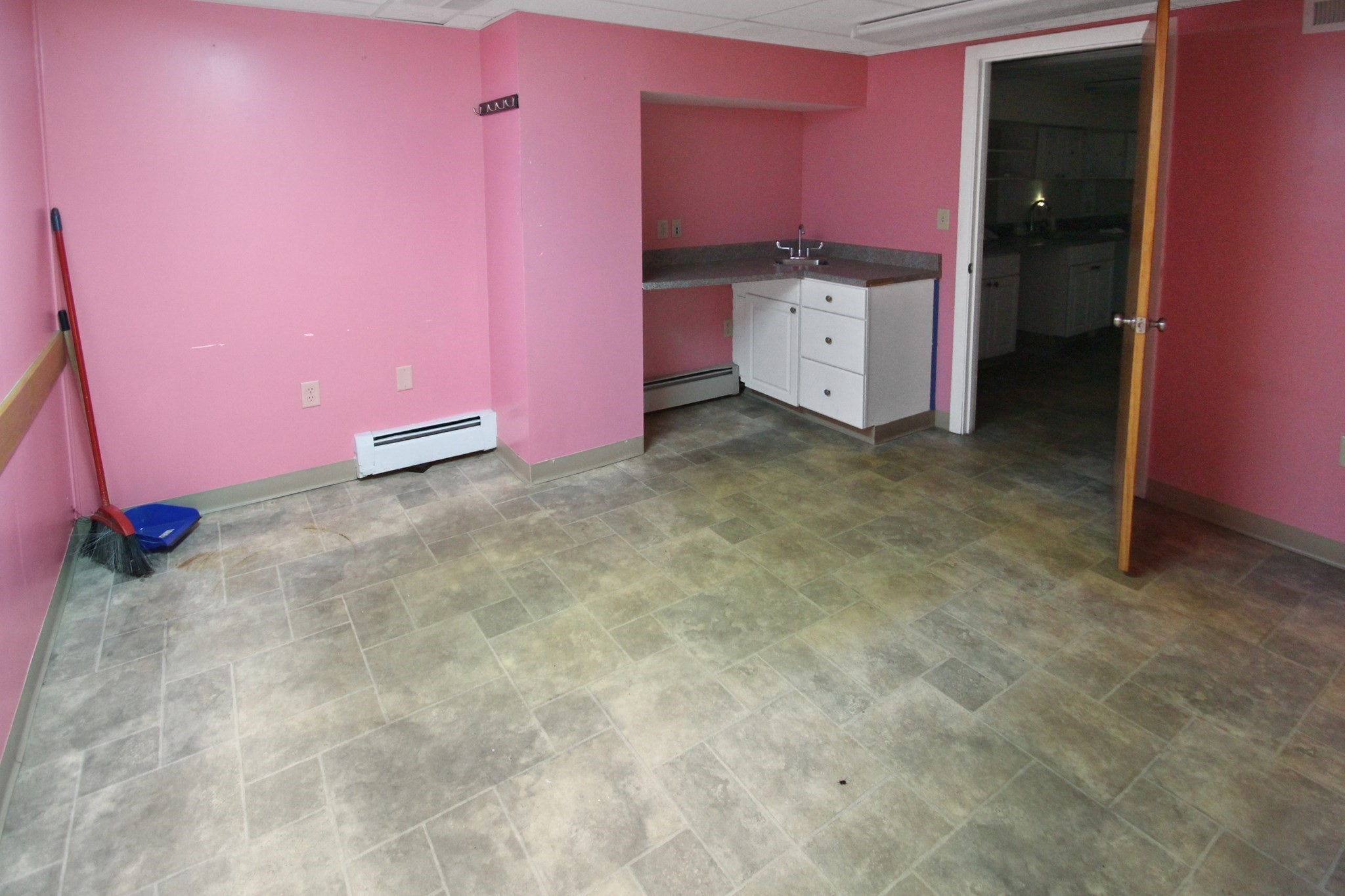 460 Broadway, Methuen, MA 01844 - Image 6