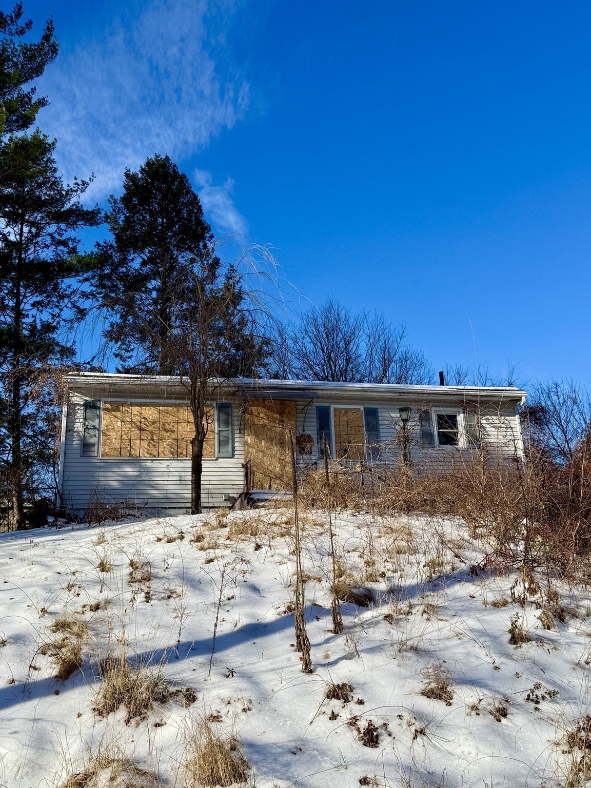 27 Fulton St, South Hadley, MA 01075 - Image 2