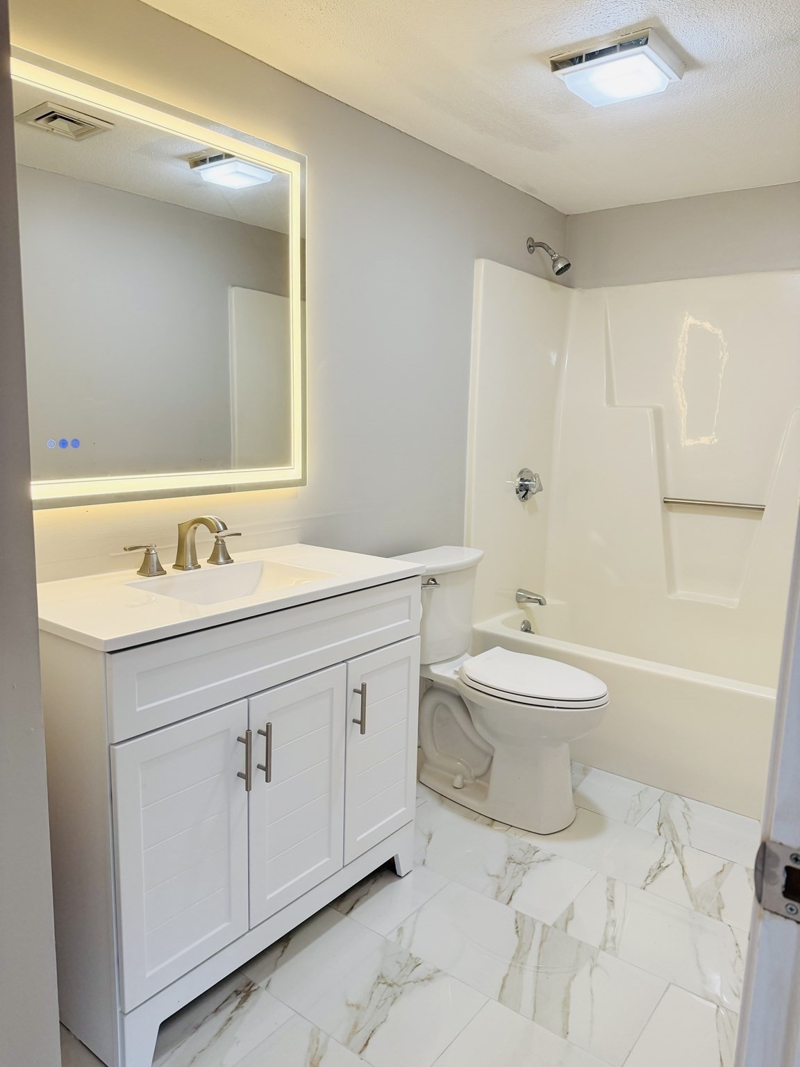 198 Locust Unit 308, Lynn, MA 01904 - Image 14