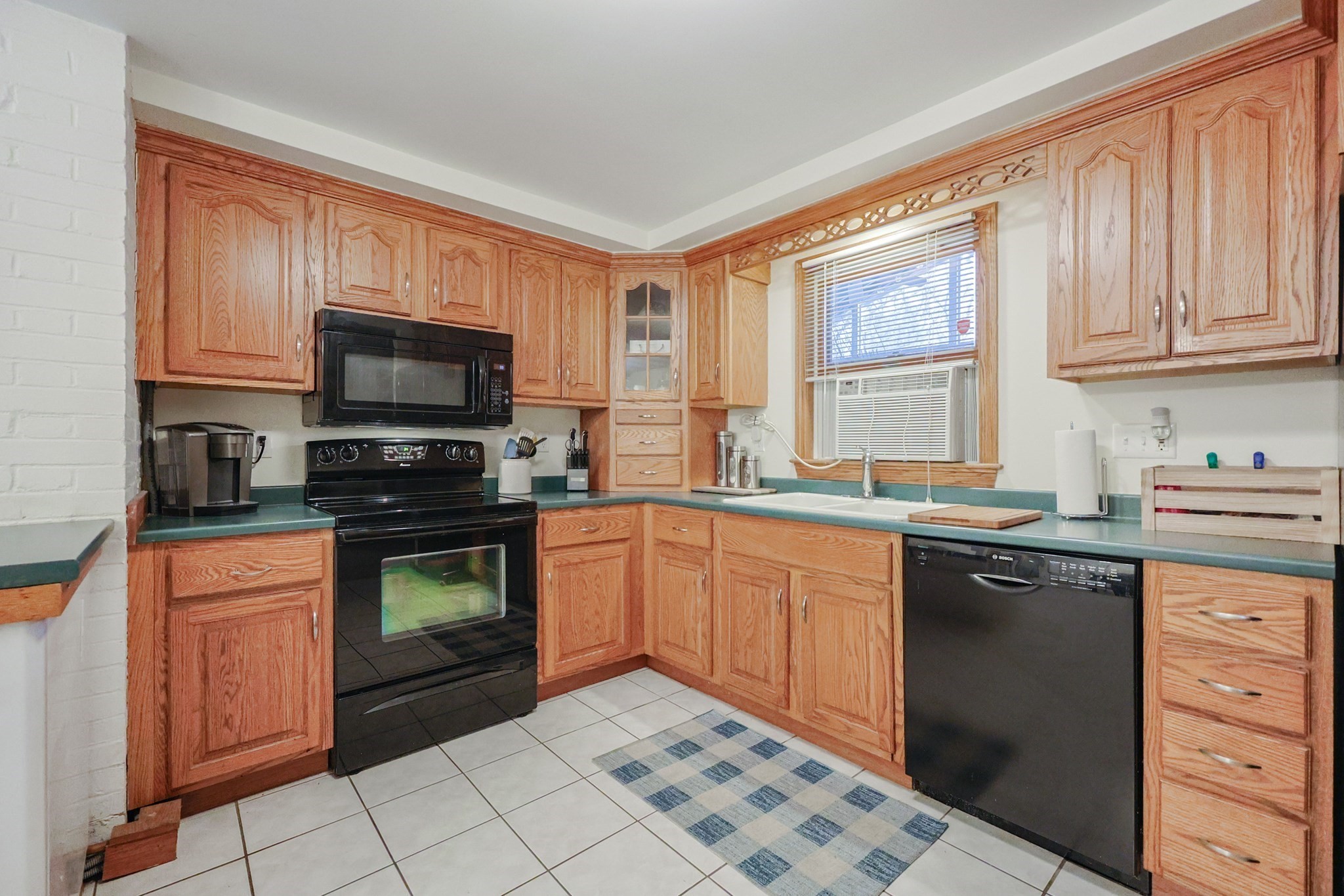 11 Edith Road, Framingham, MA 01701 - Image 6