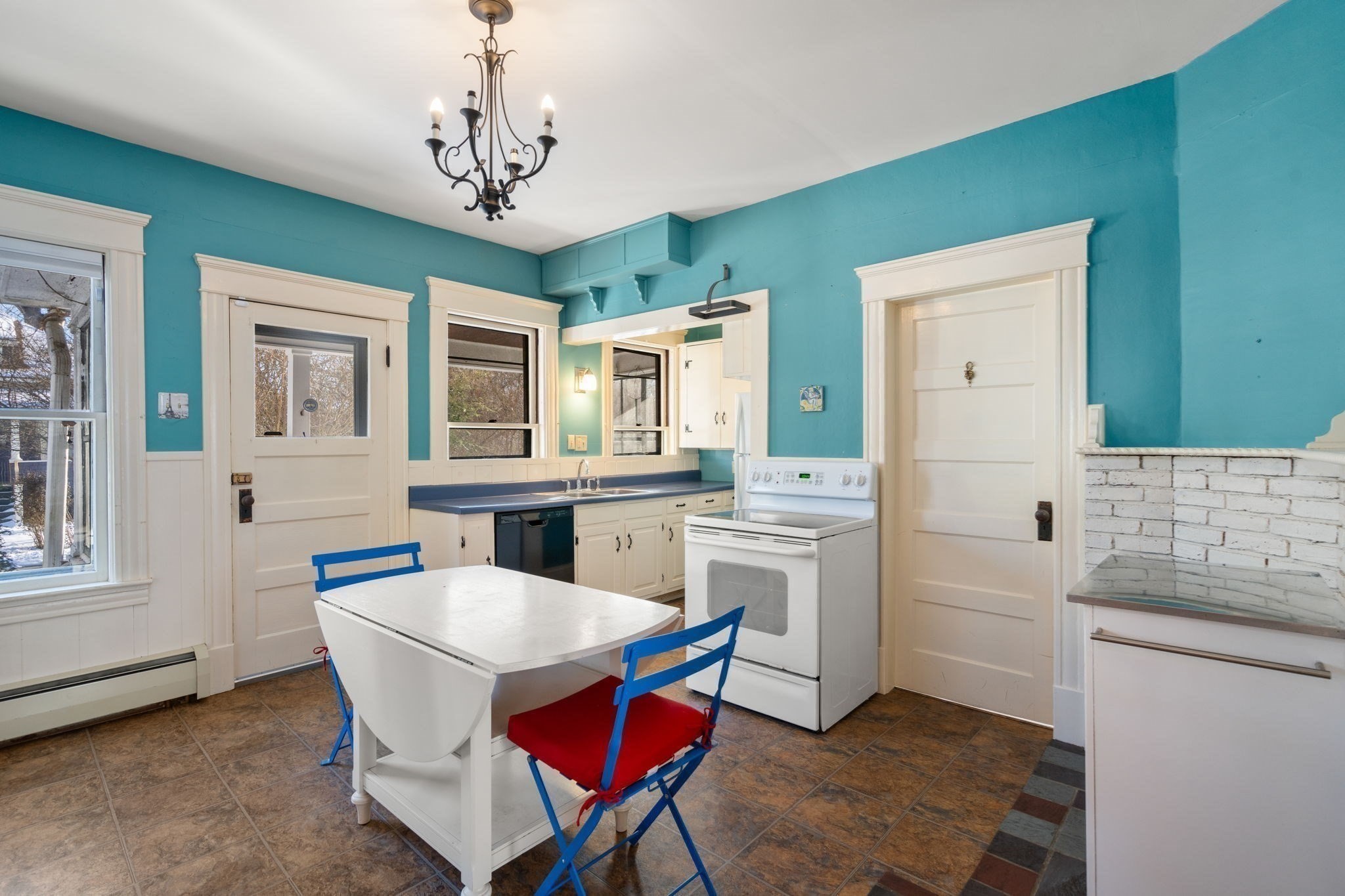 24 Pine St, Greenfield, MA 01301 - Image 13