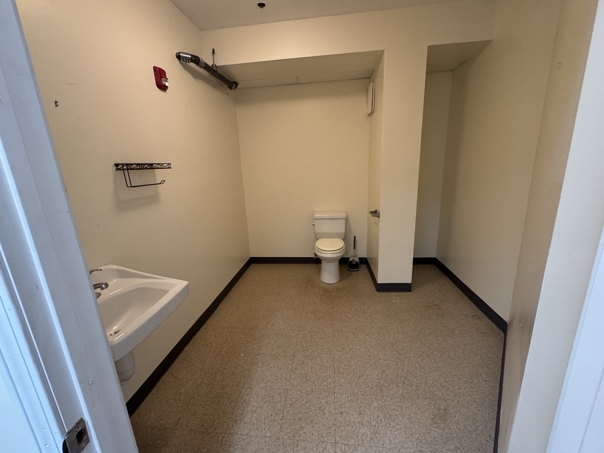 466 Merrimack Street, Lowell, MA 01854 - Image 6